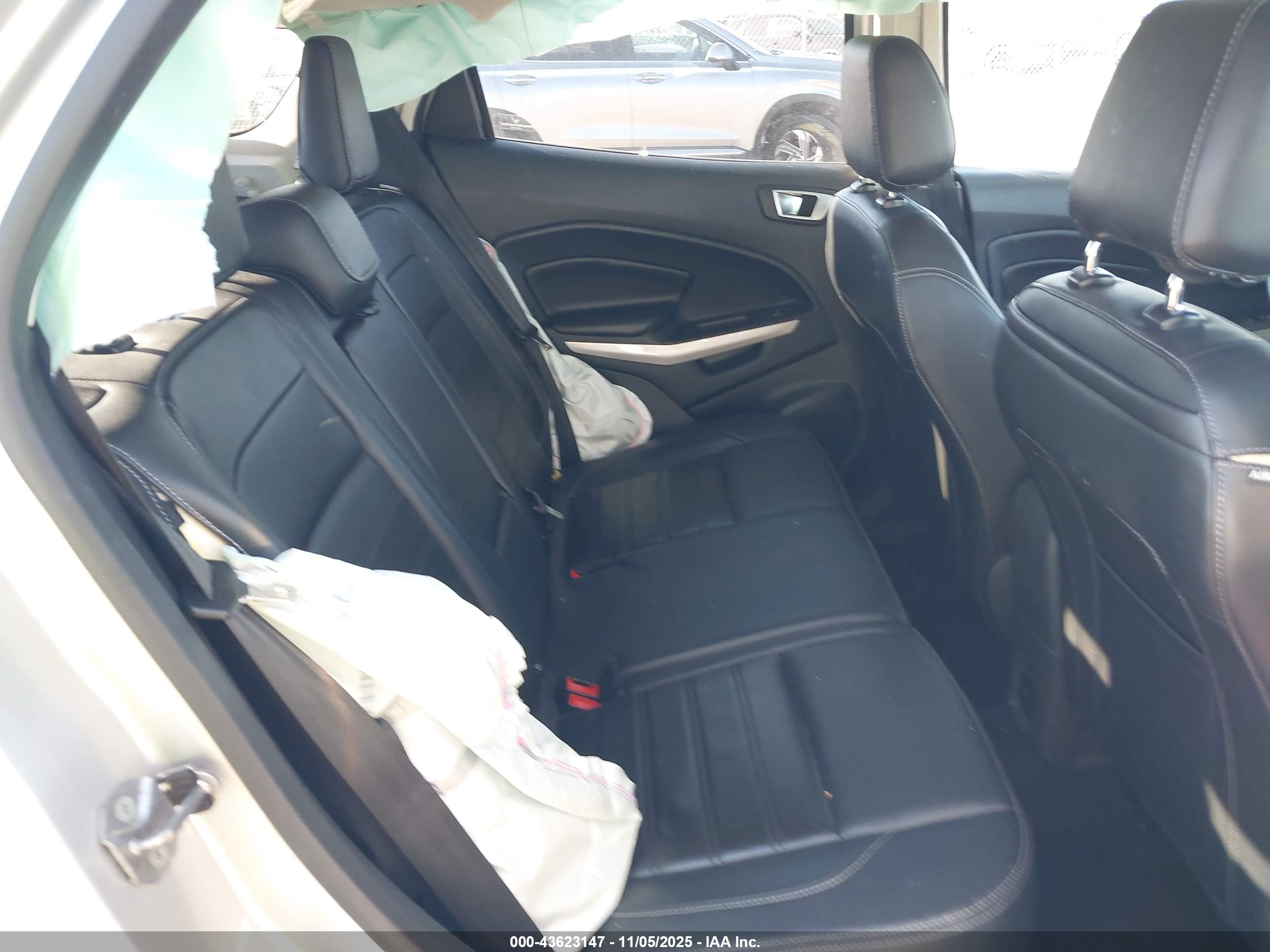 FORD ECOSPORT image 8