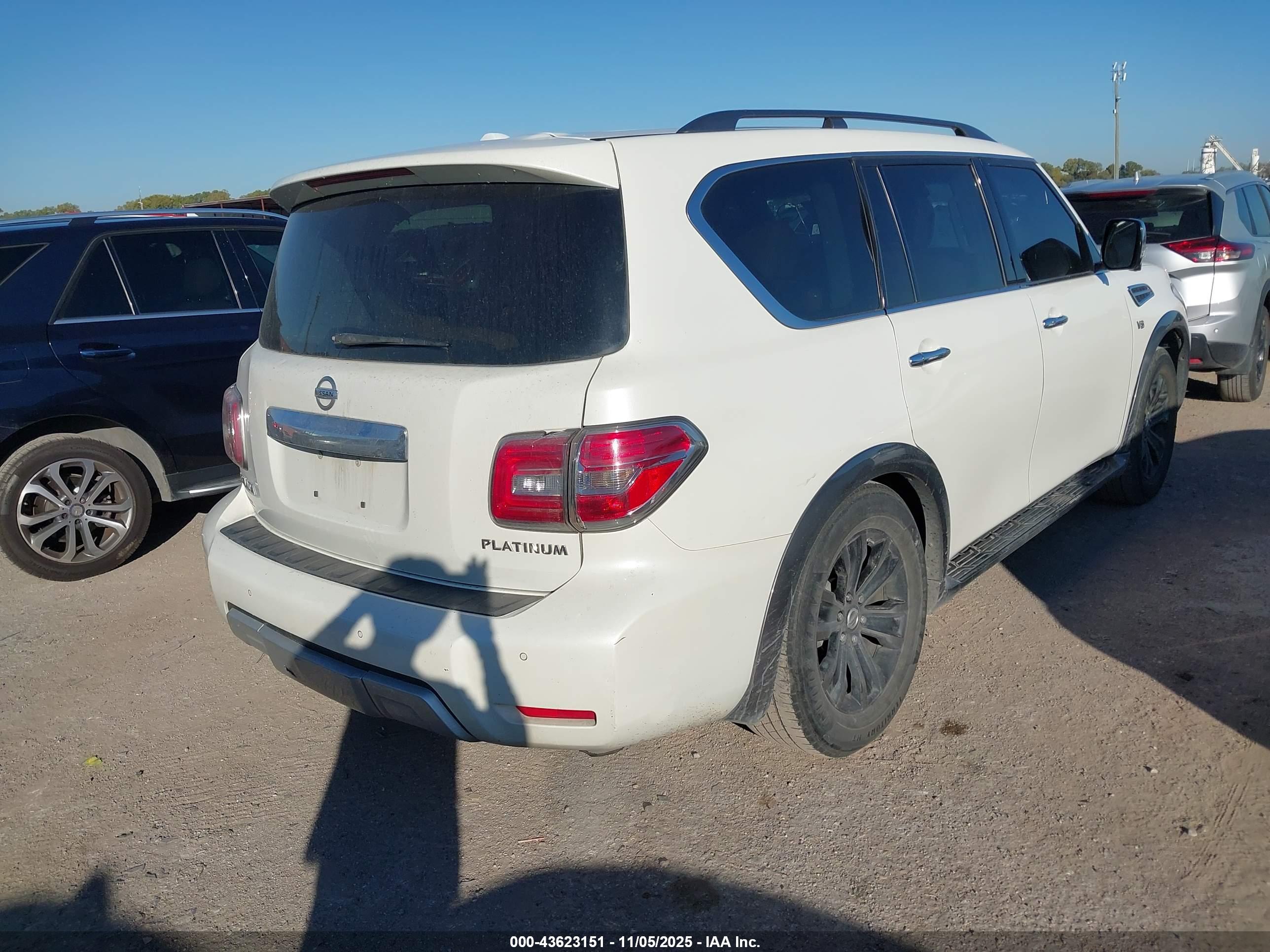 NISSAN ARMADA image 4