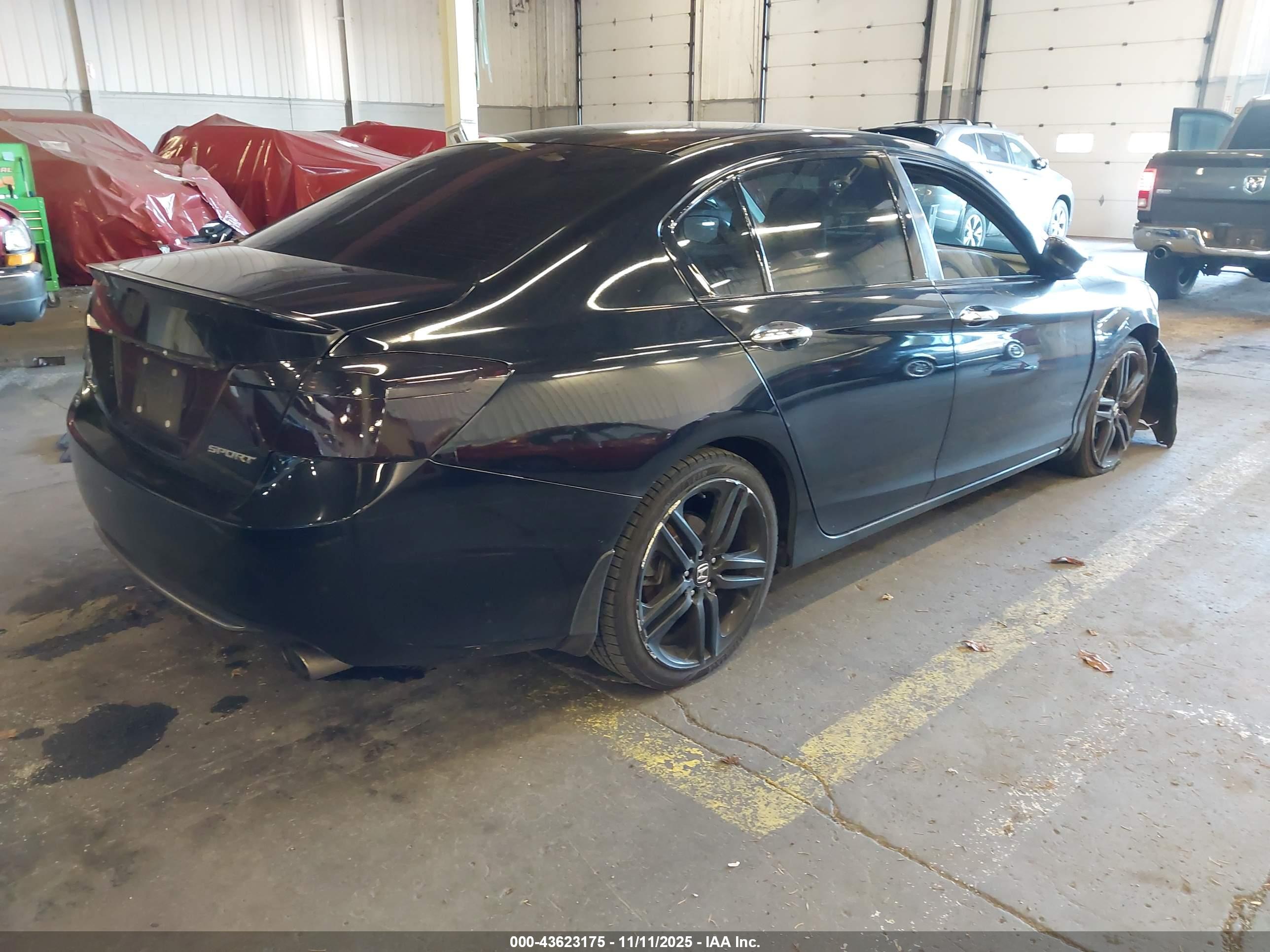 HONDA ACCORD image 4
