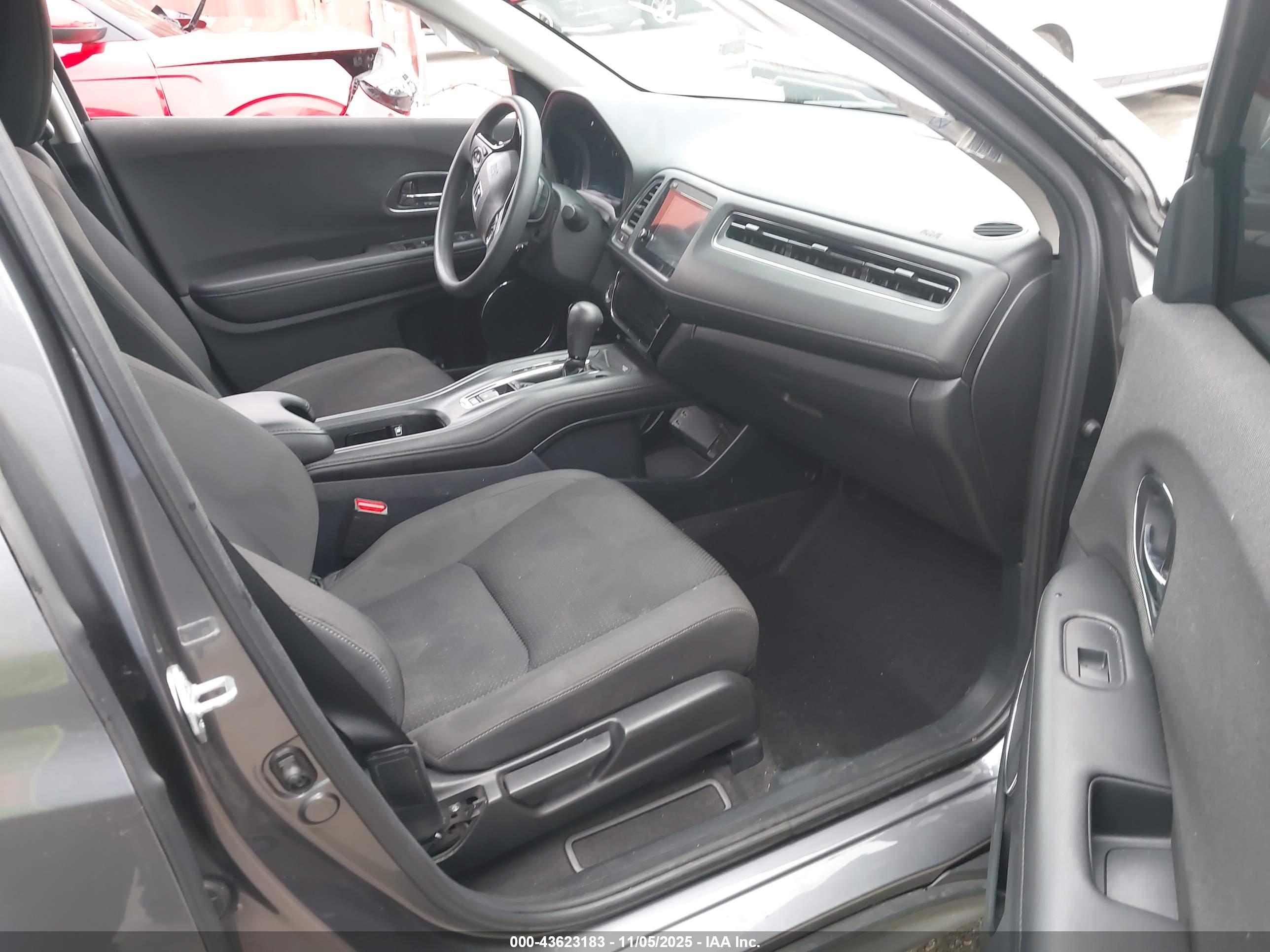 HONDA HR-V image 5