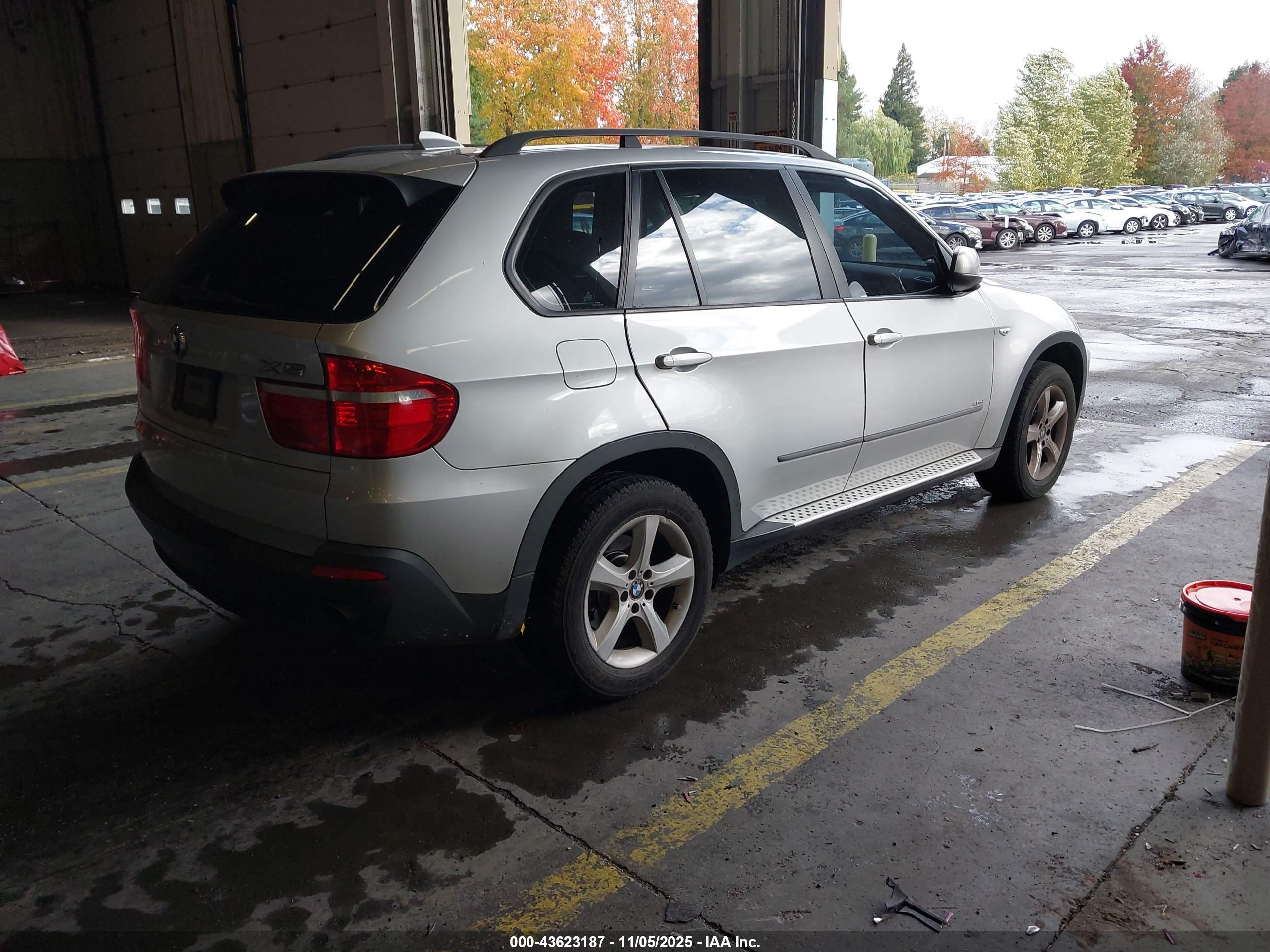 BMW X5 image 4