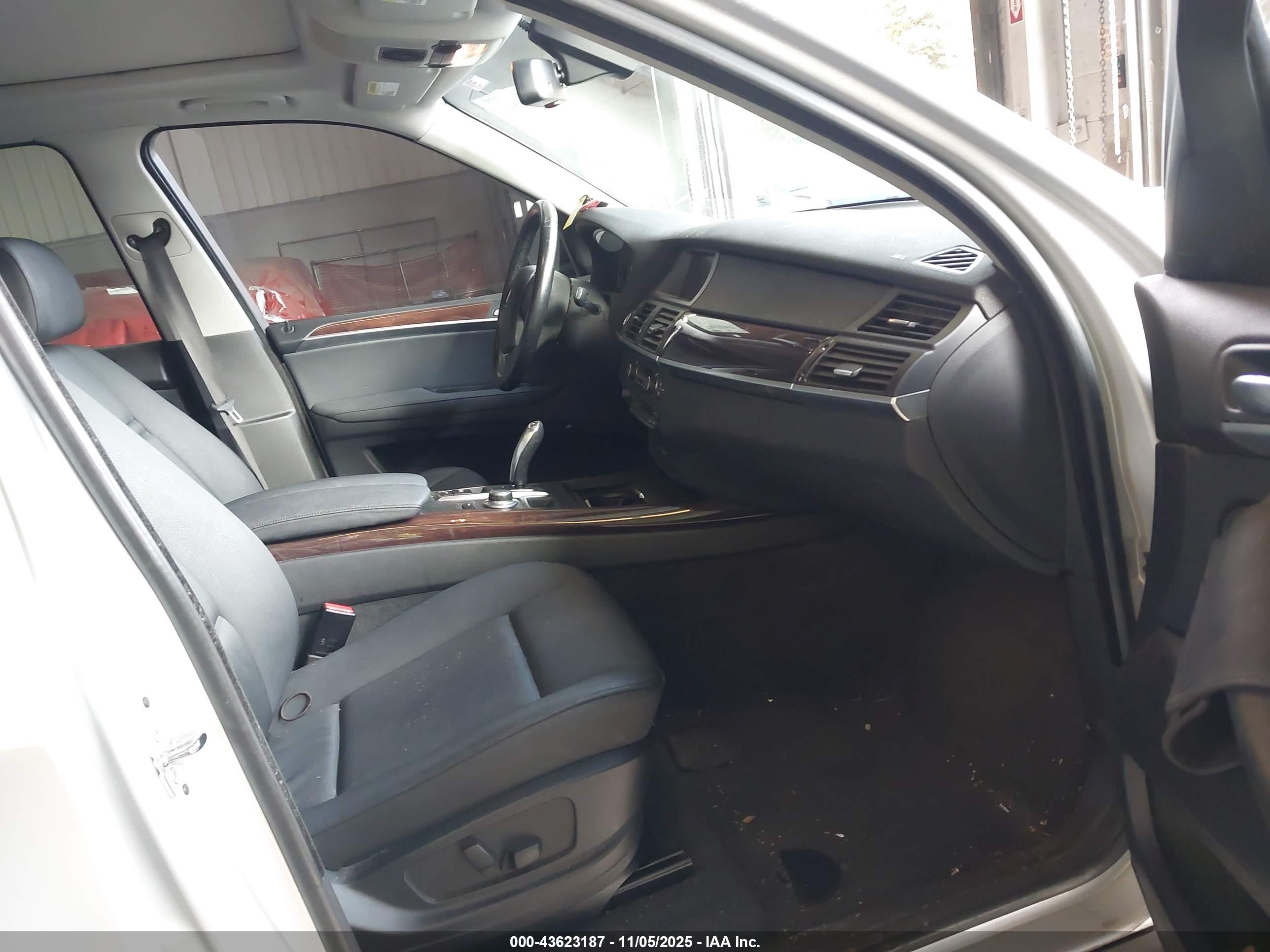 BMW X5 image 5