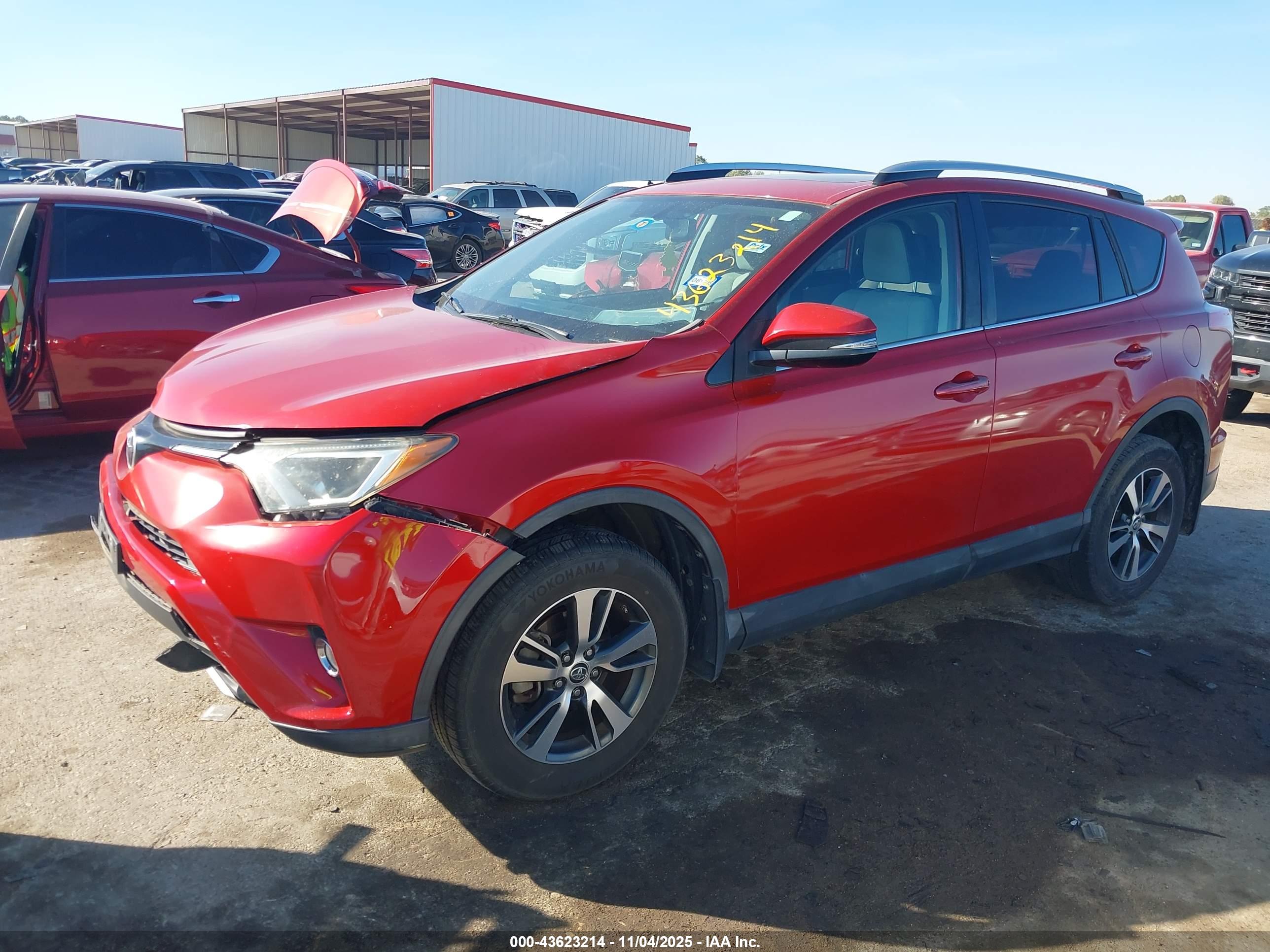 TOYOTA RAV4 image 2