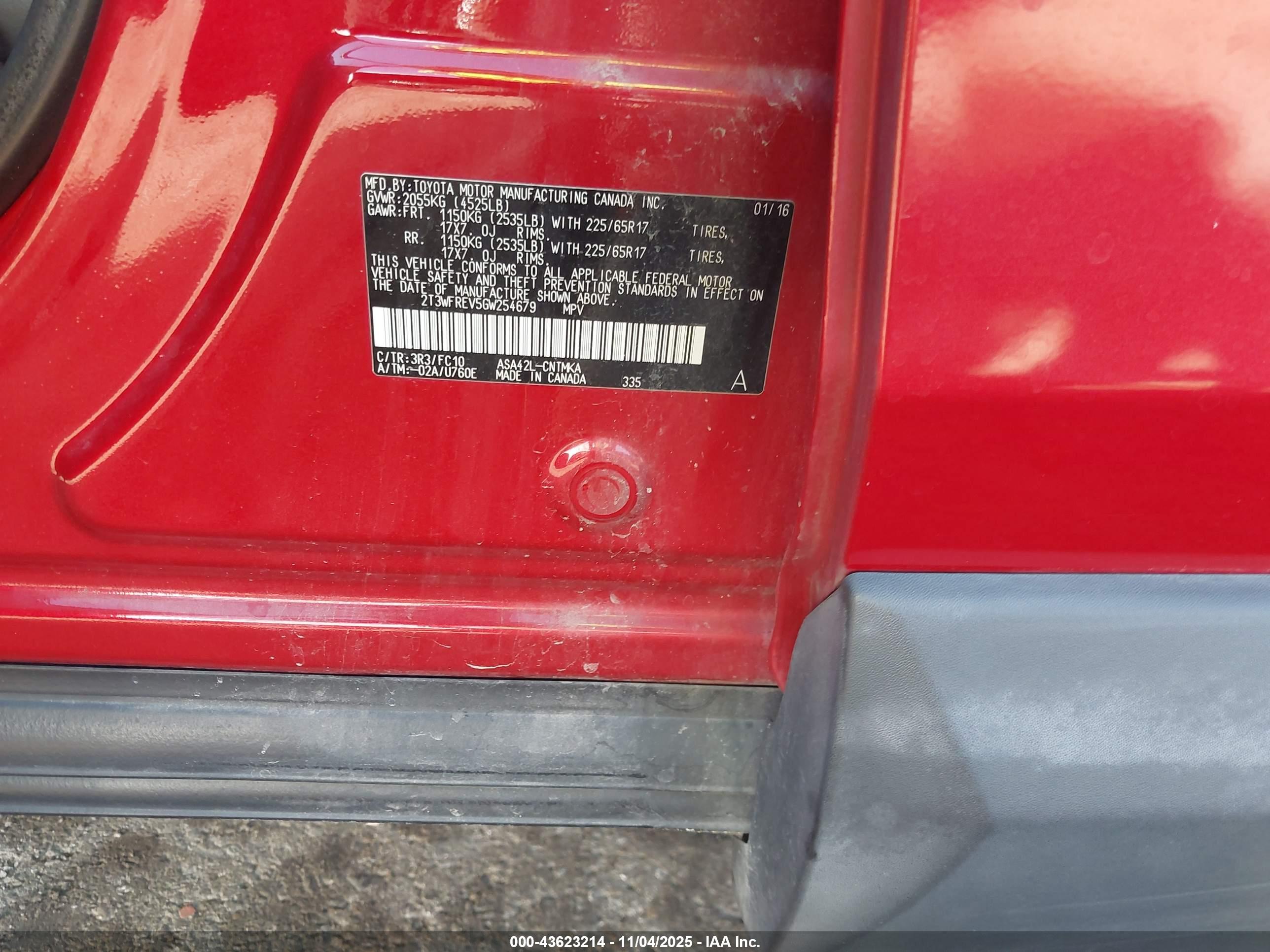TOYOTA RAV4 image 9