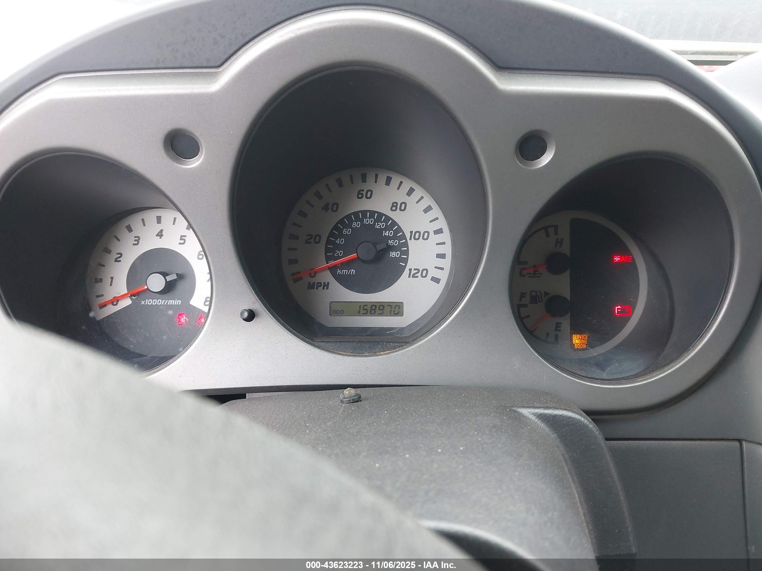 NISSAN XTERRA image 7