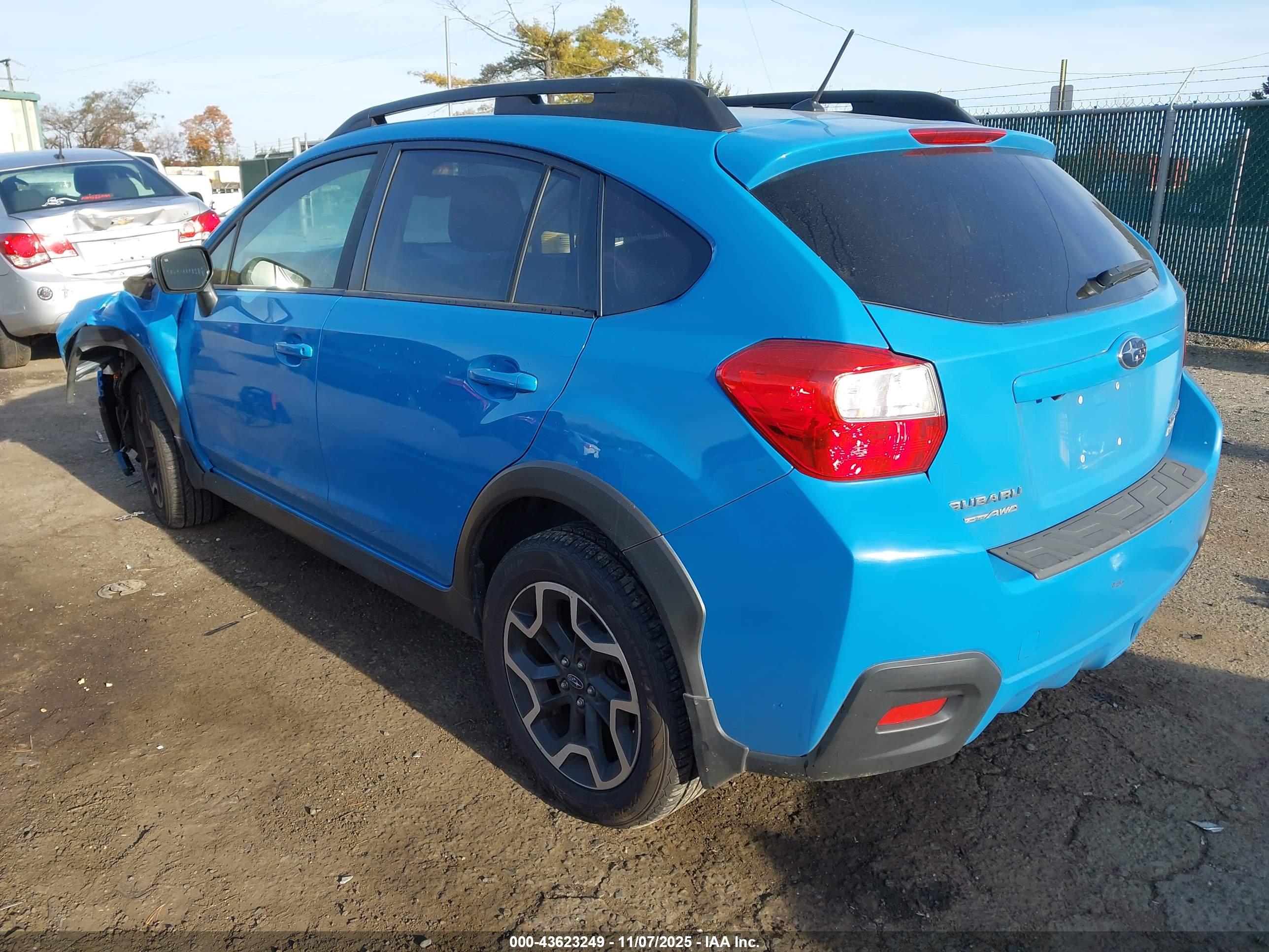 SUBARU CROSSTREK image 3