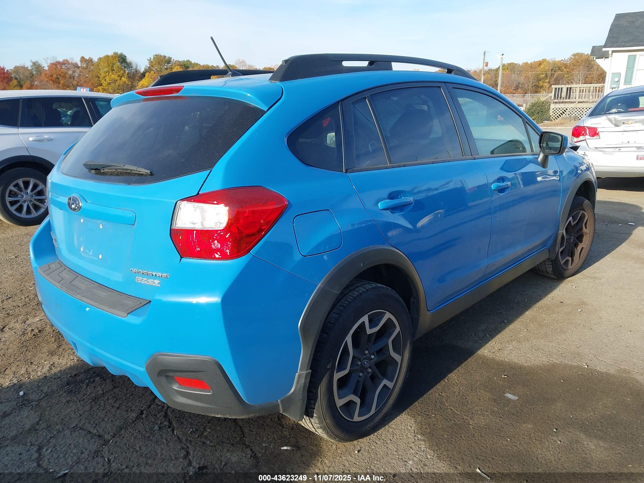 SUBARU CROSSTREK image 4