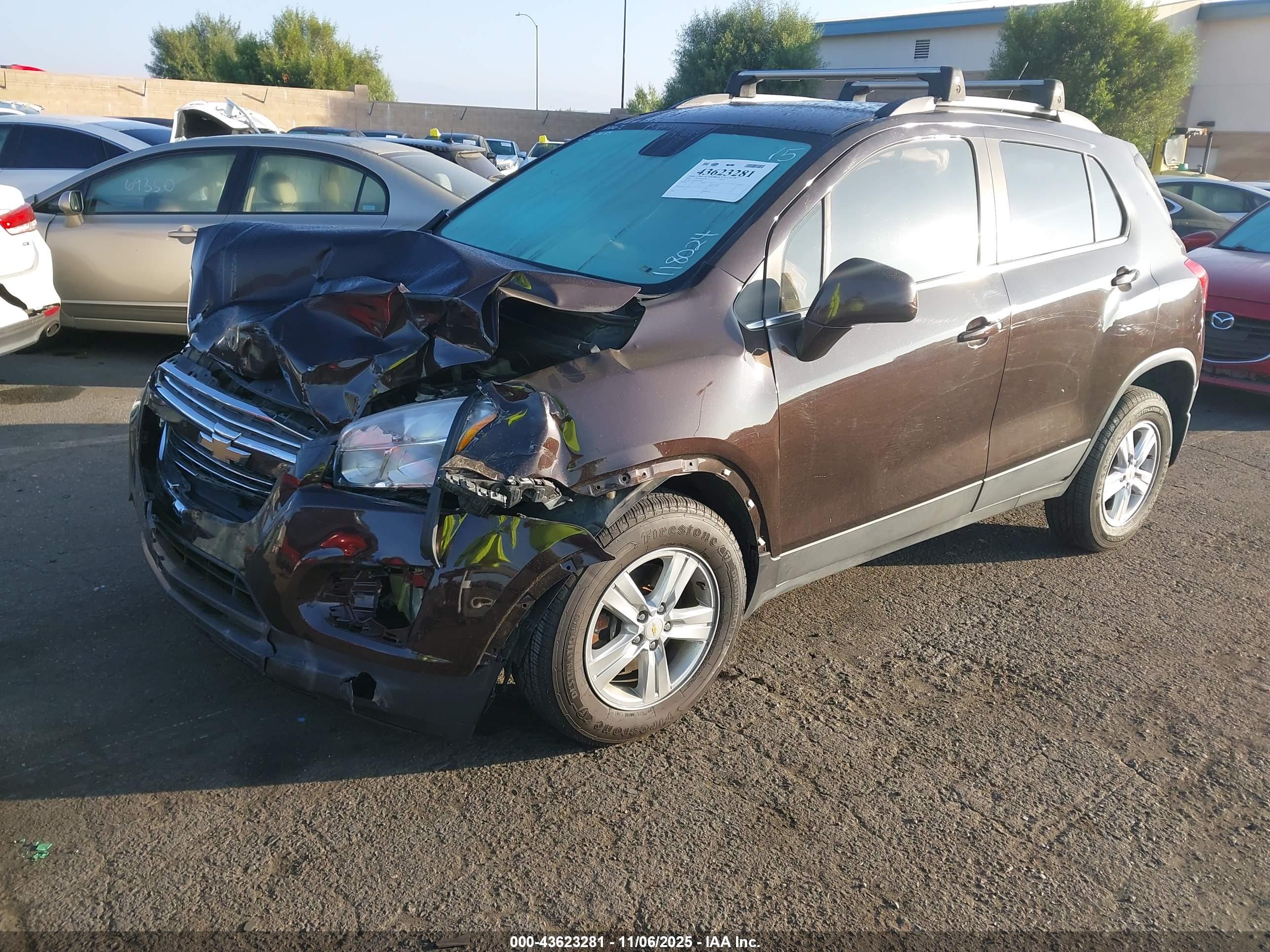 CHEVROLET TRAX image 2