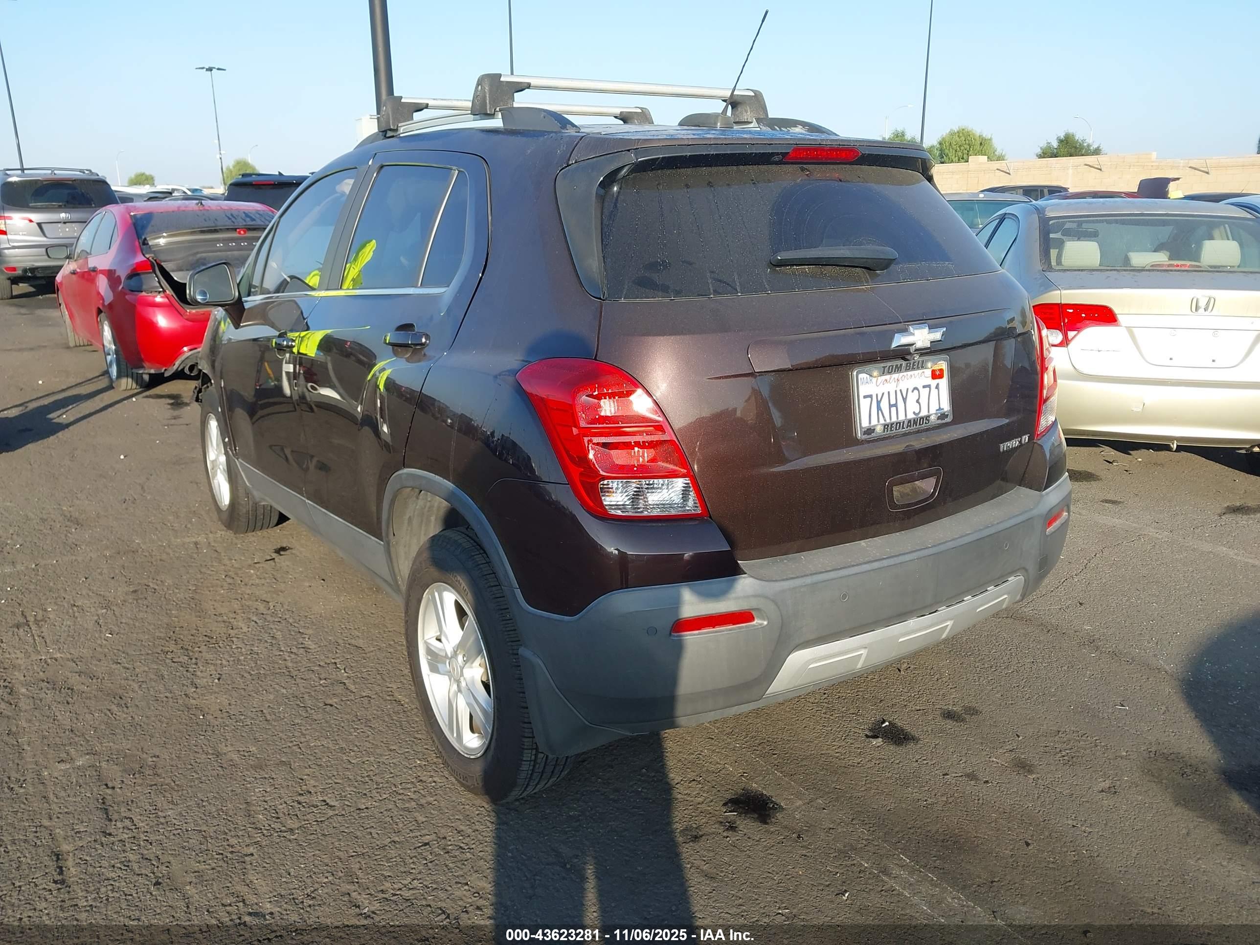 CHEVROLET TRAX image 3