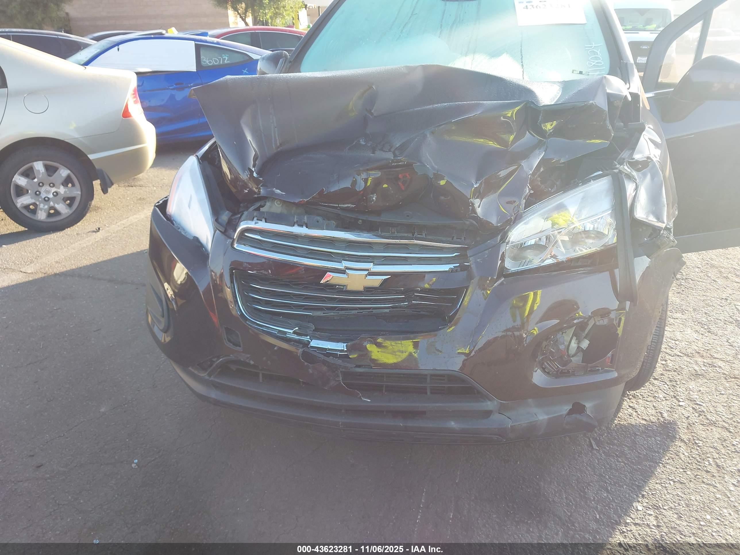 CHEVROLET TRAX image 6