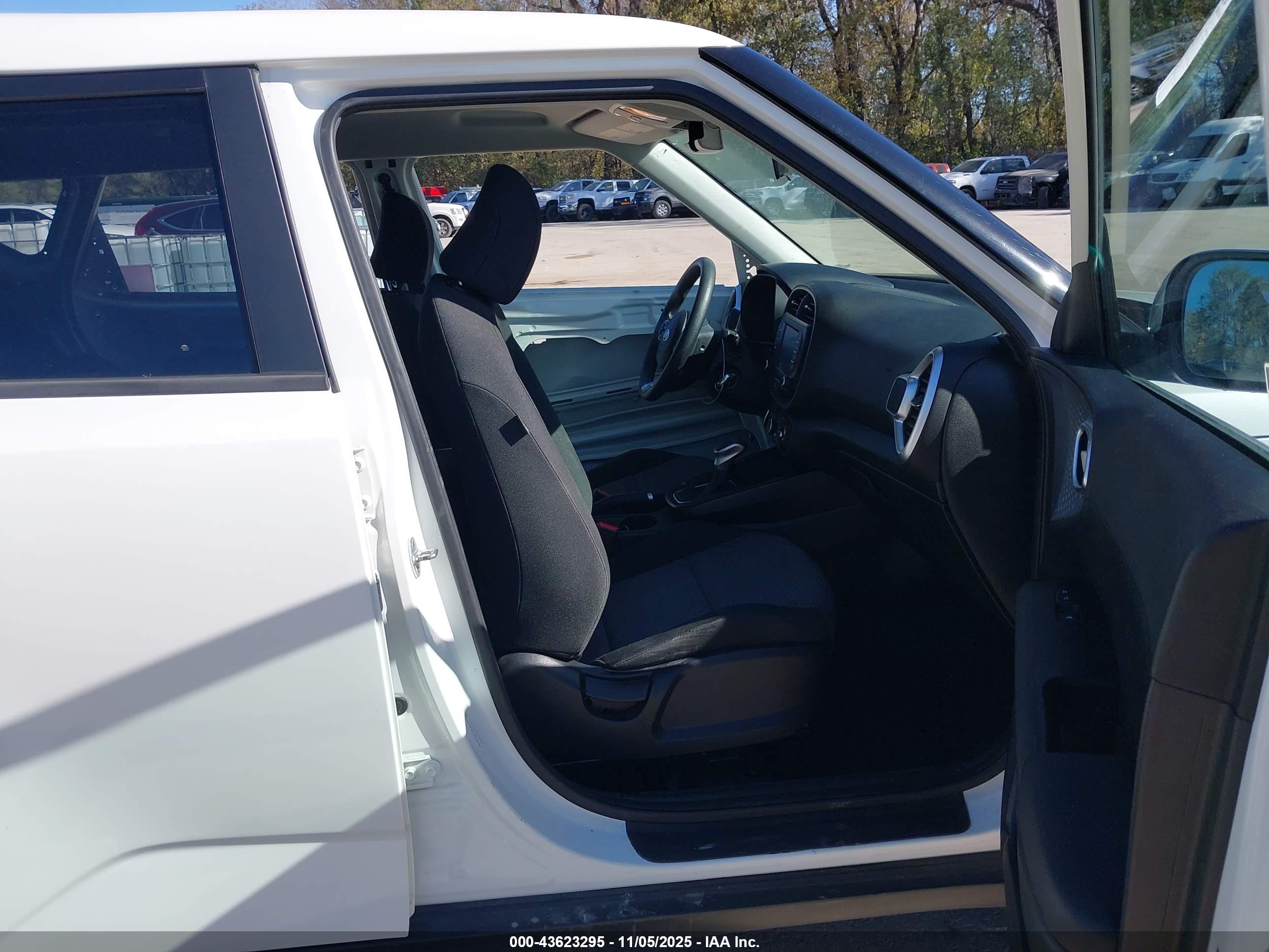 KIA SOUL image 5