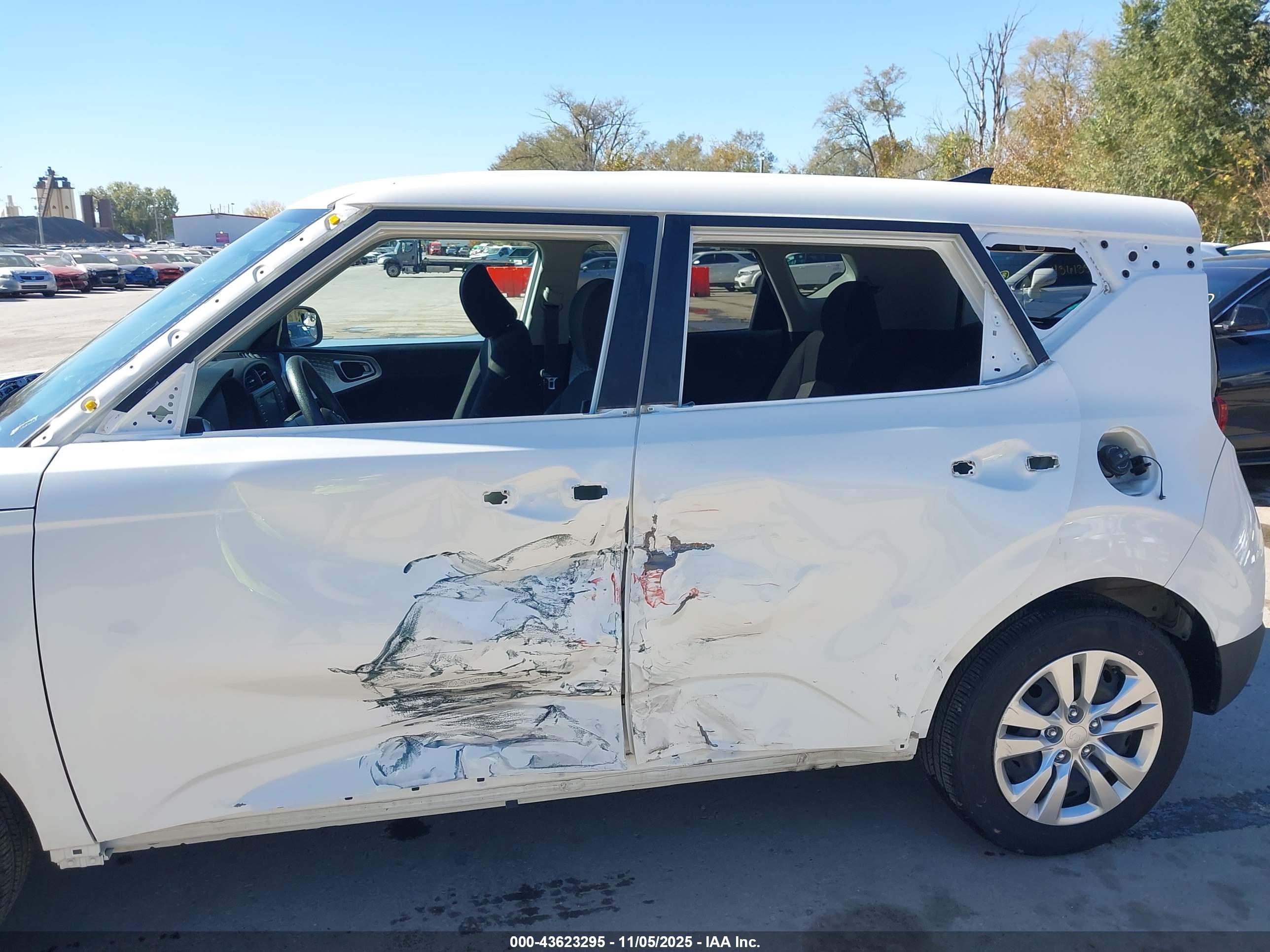 KIA SOUL image 6