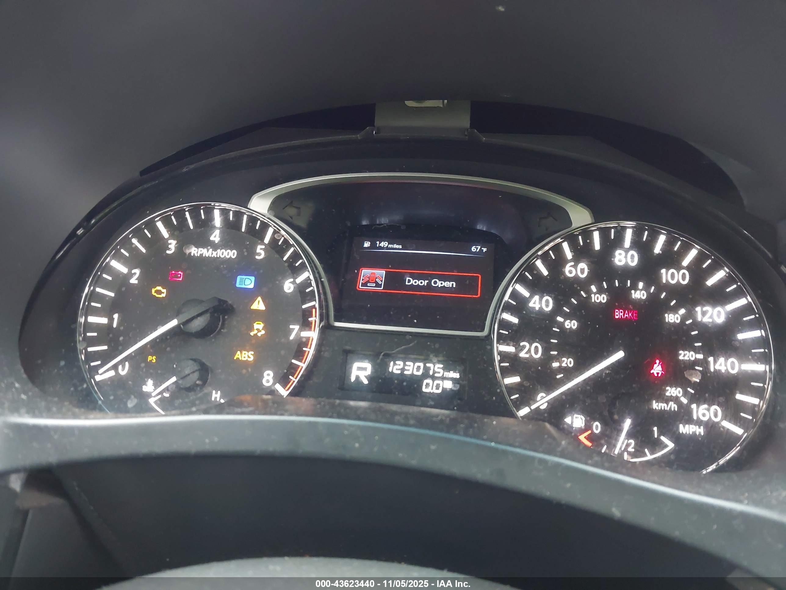 NISSAN ALTIMA image 7