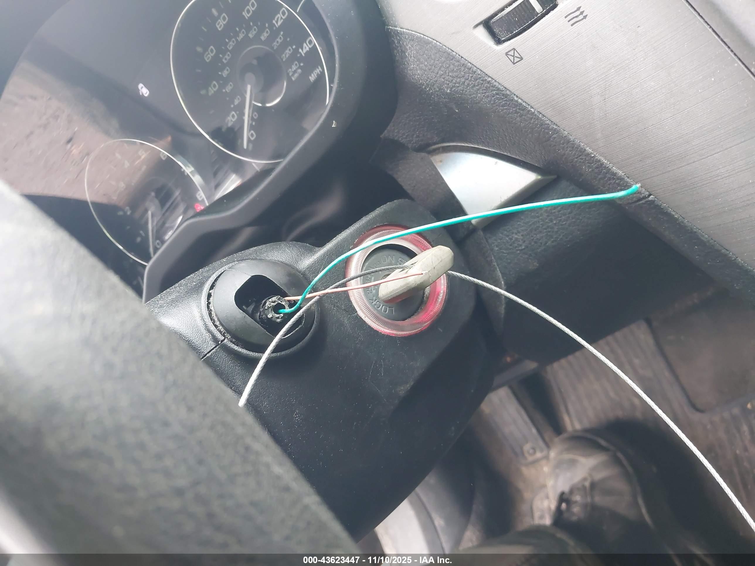 SUBARU OUTBACK image 11