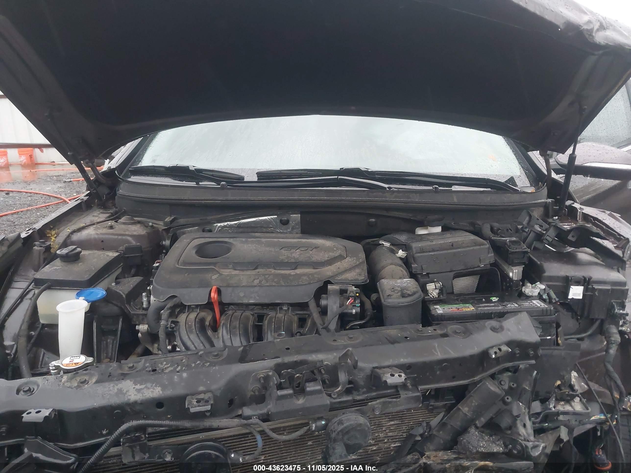 HYUNDAI SONATA image 10