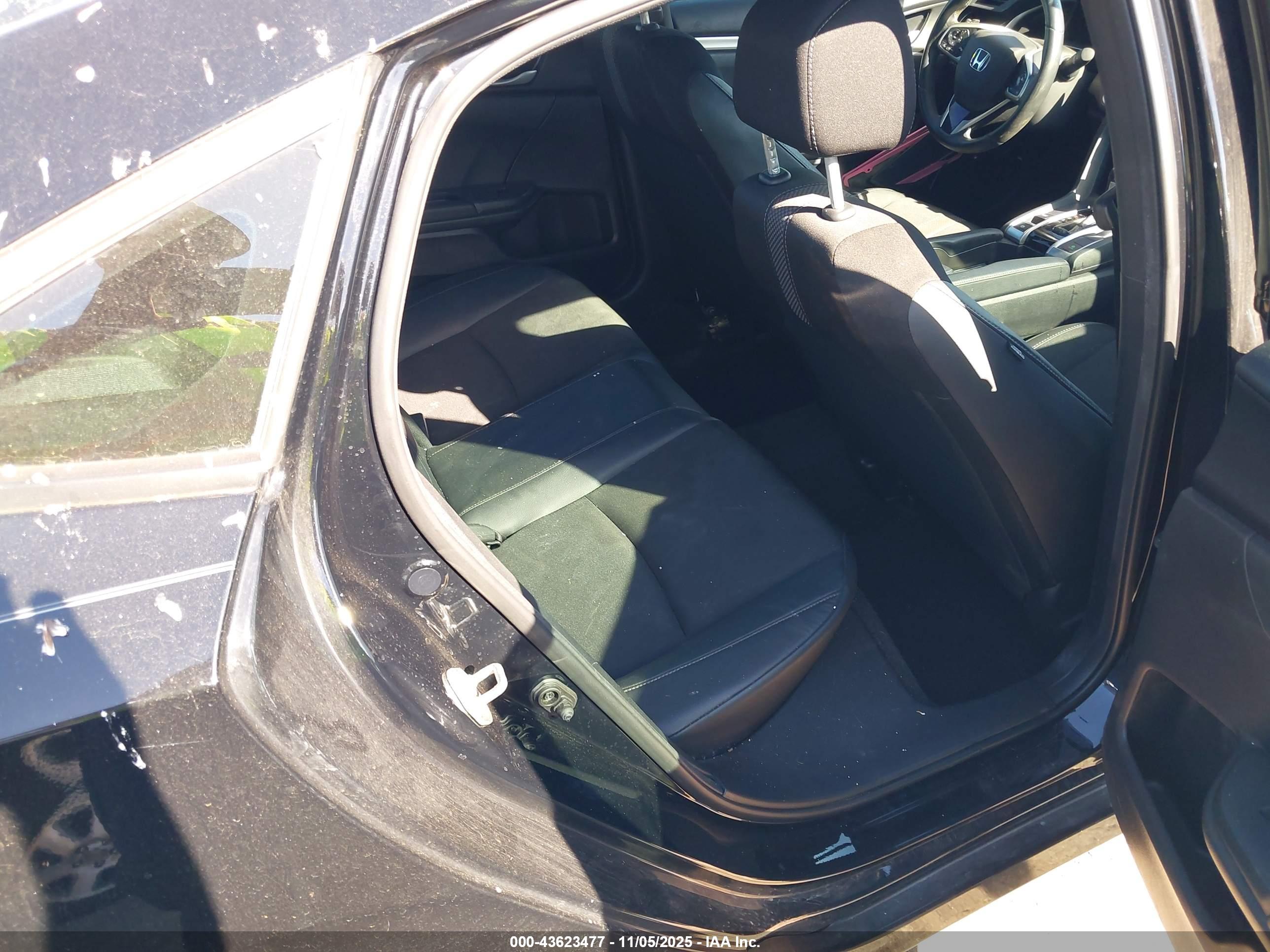HONDA CIVIC image 8