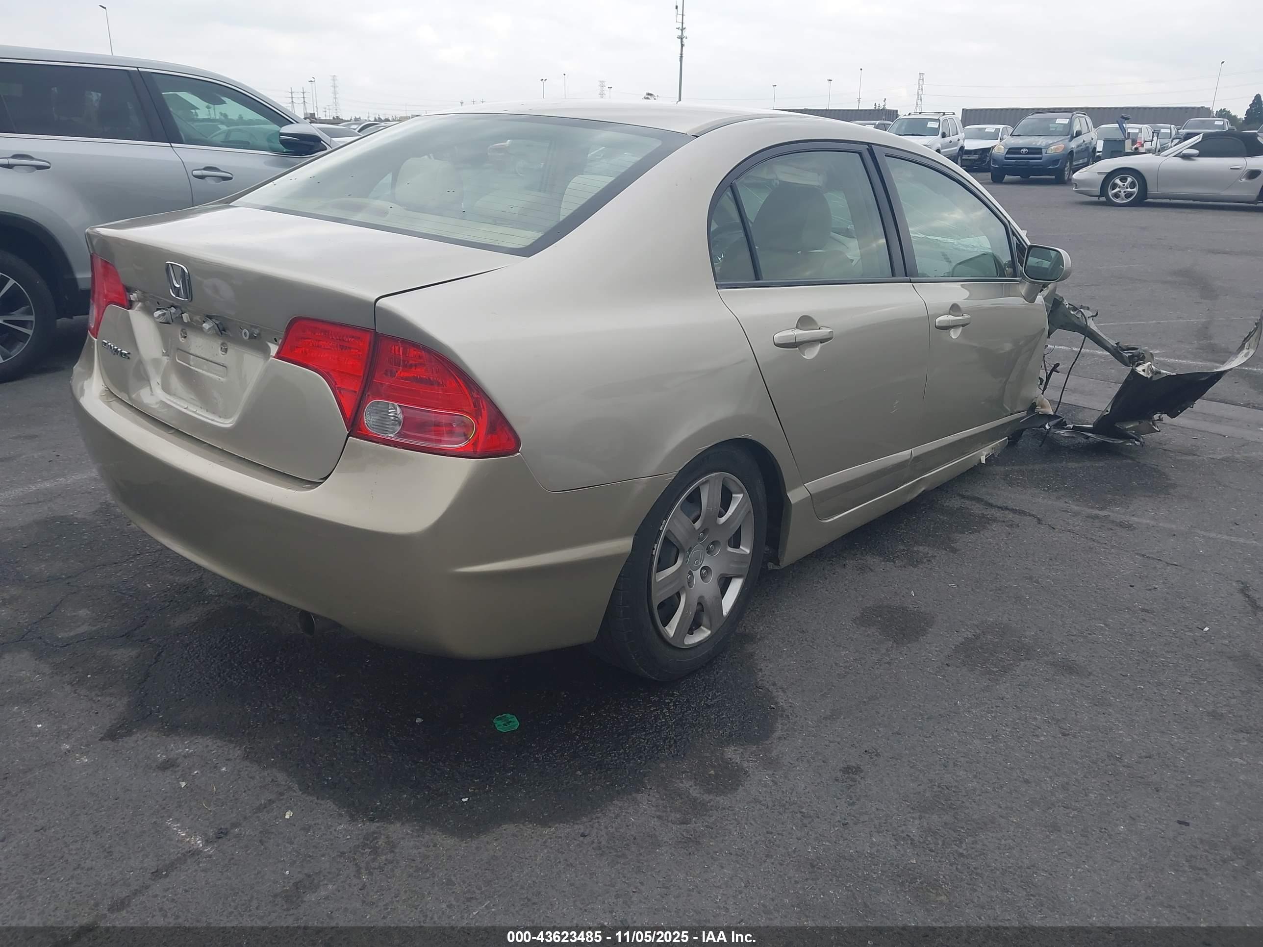HONDA CIVIC image 4