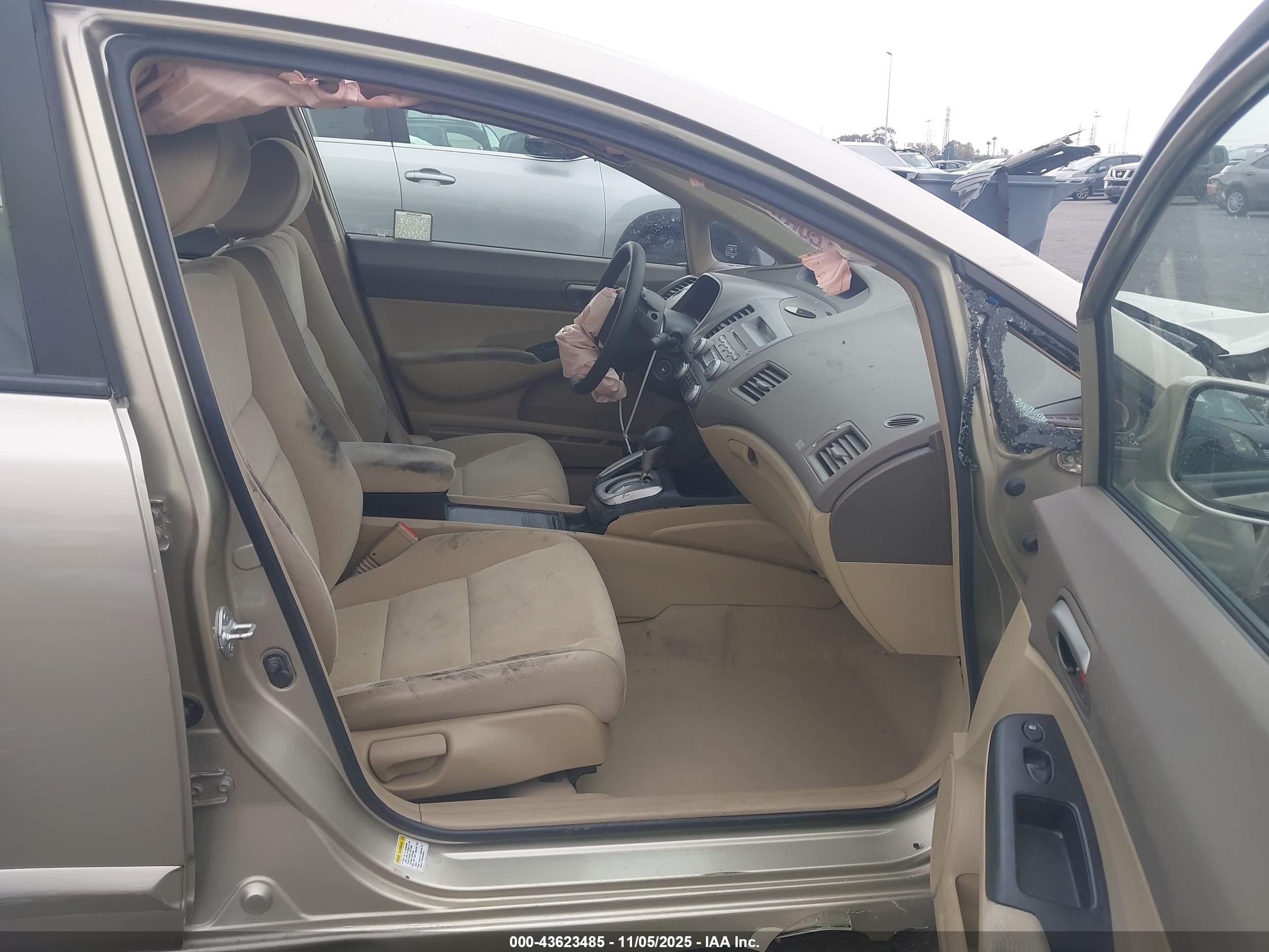 HONDA CIVIC image 5