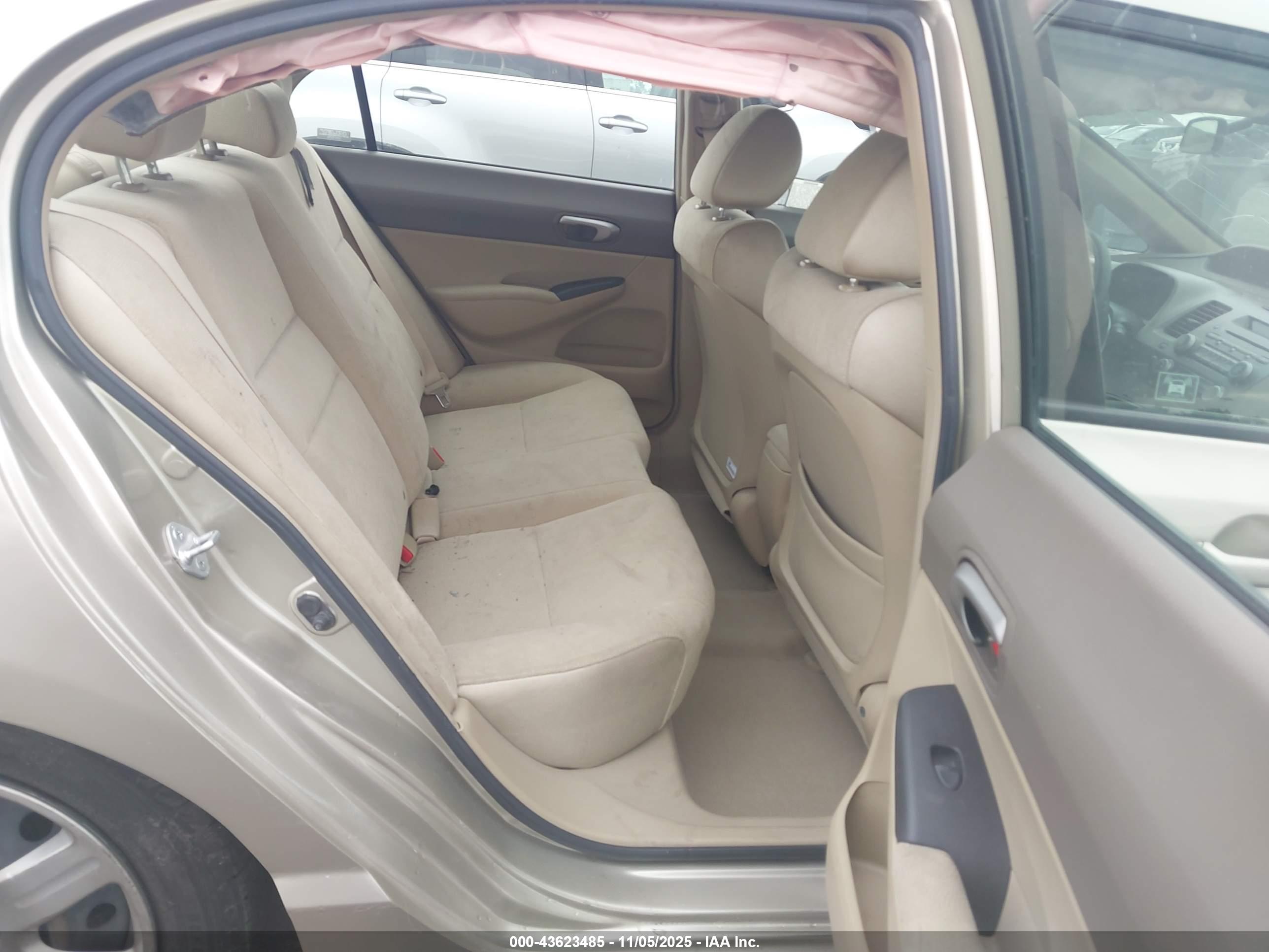 HONDA CIVIC image 8