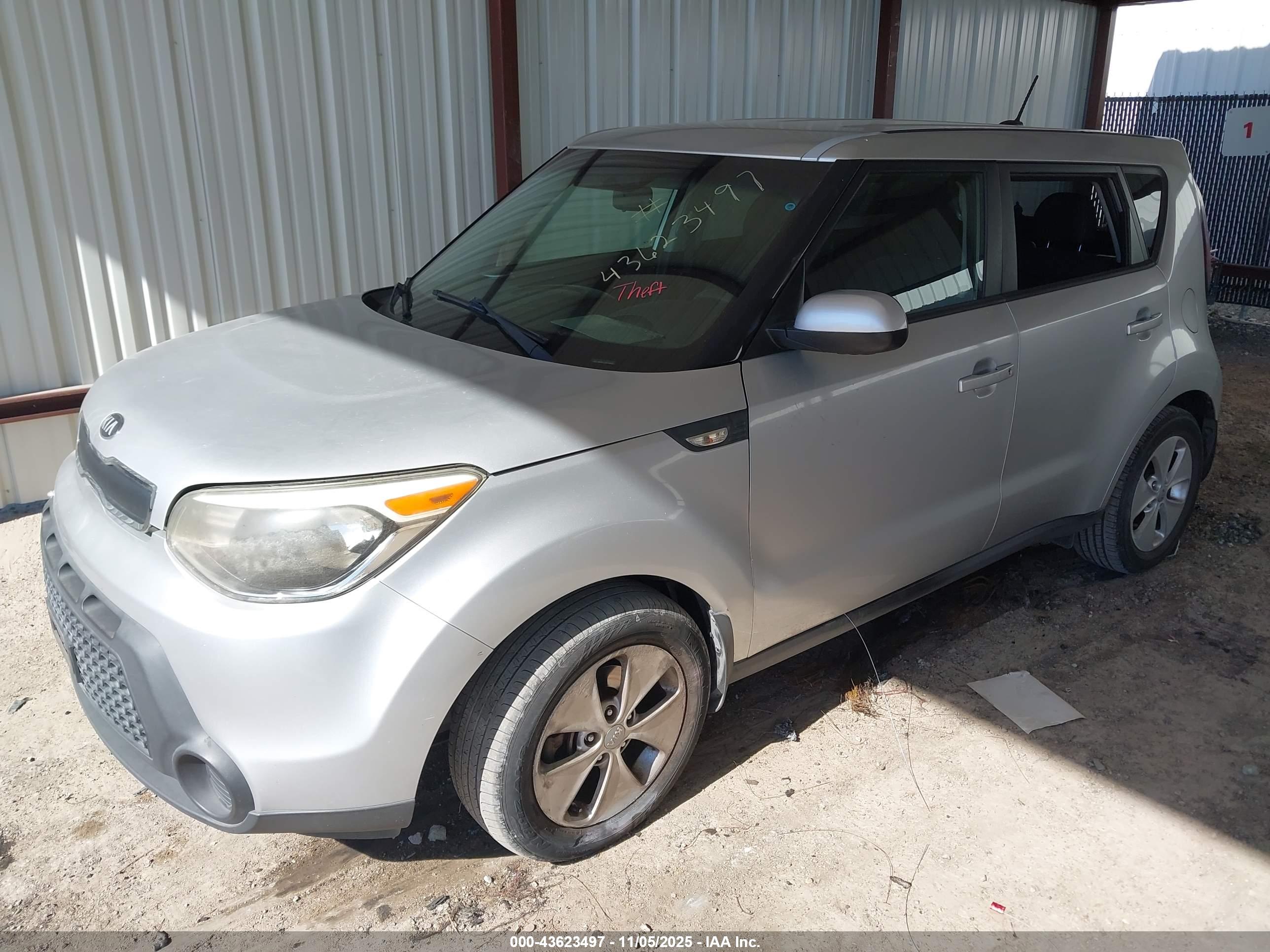 KIA SOUL image 2