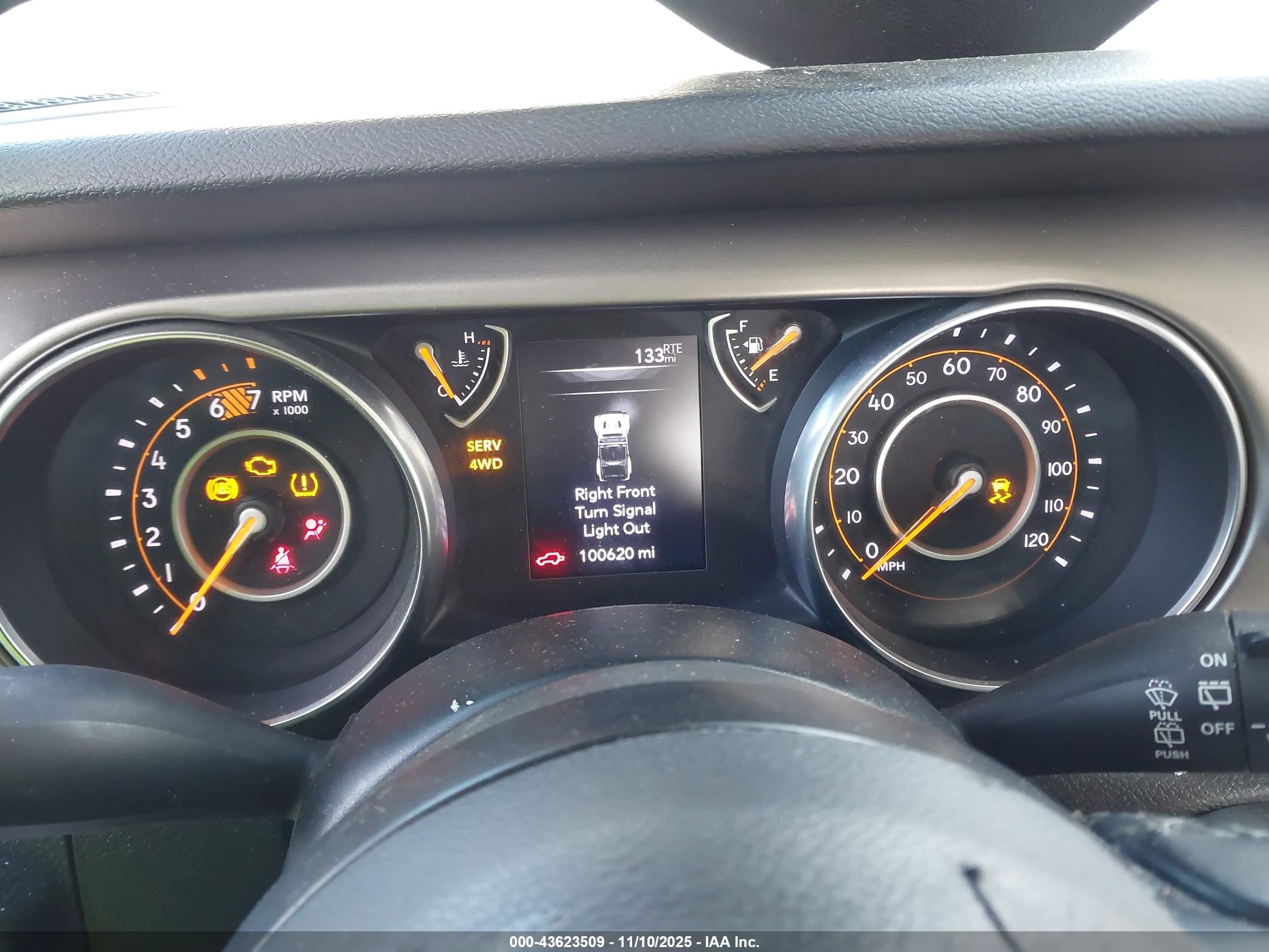 JEEP WRANGLER image 7