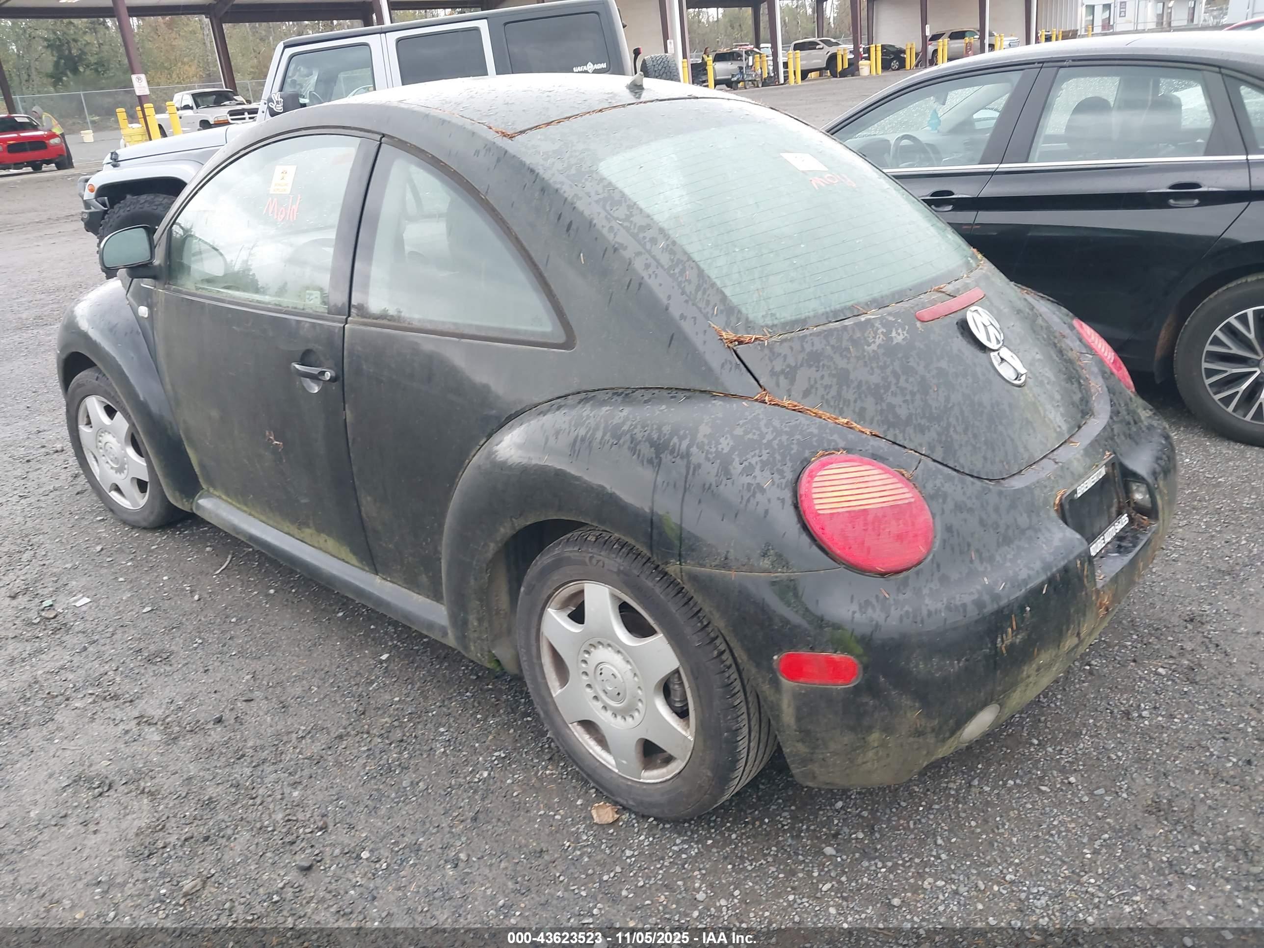 VOLKSWAGEN NEW image 3