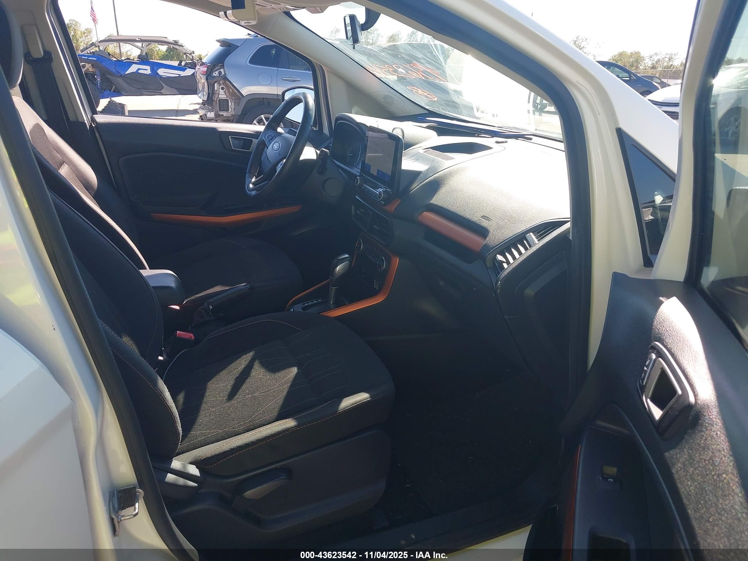 FORD ECOSPORT image 5
