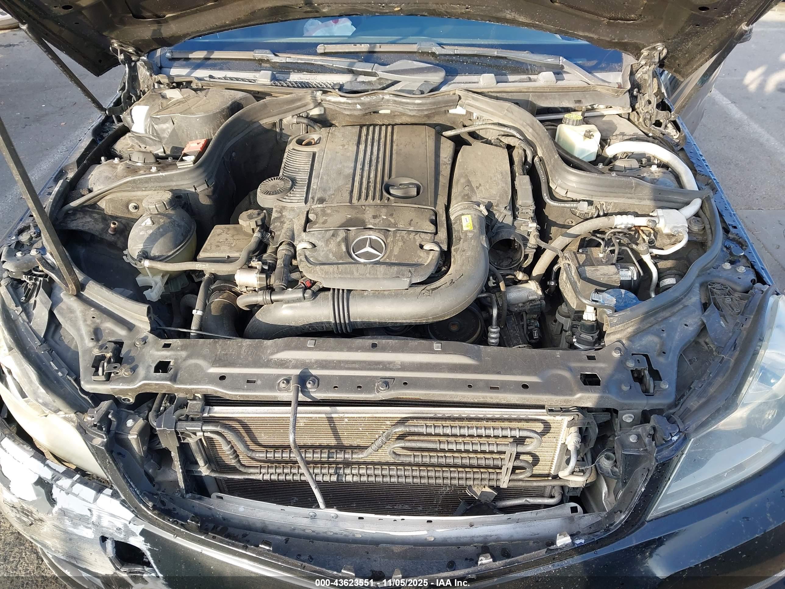 MERCEDES-BENZ C image 10