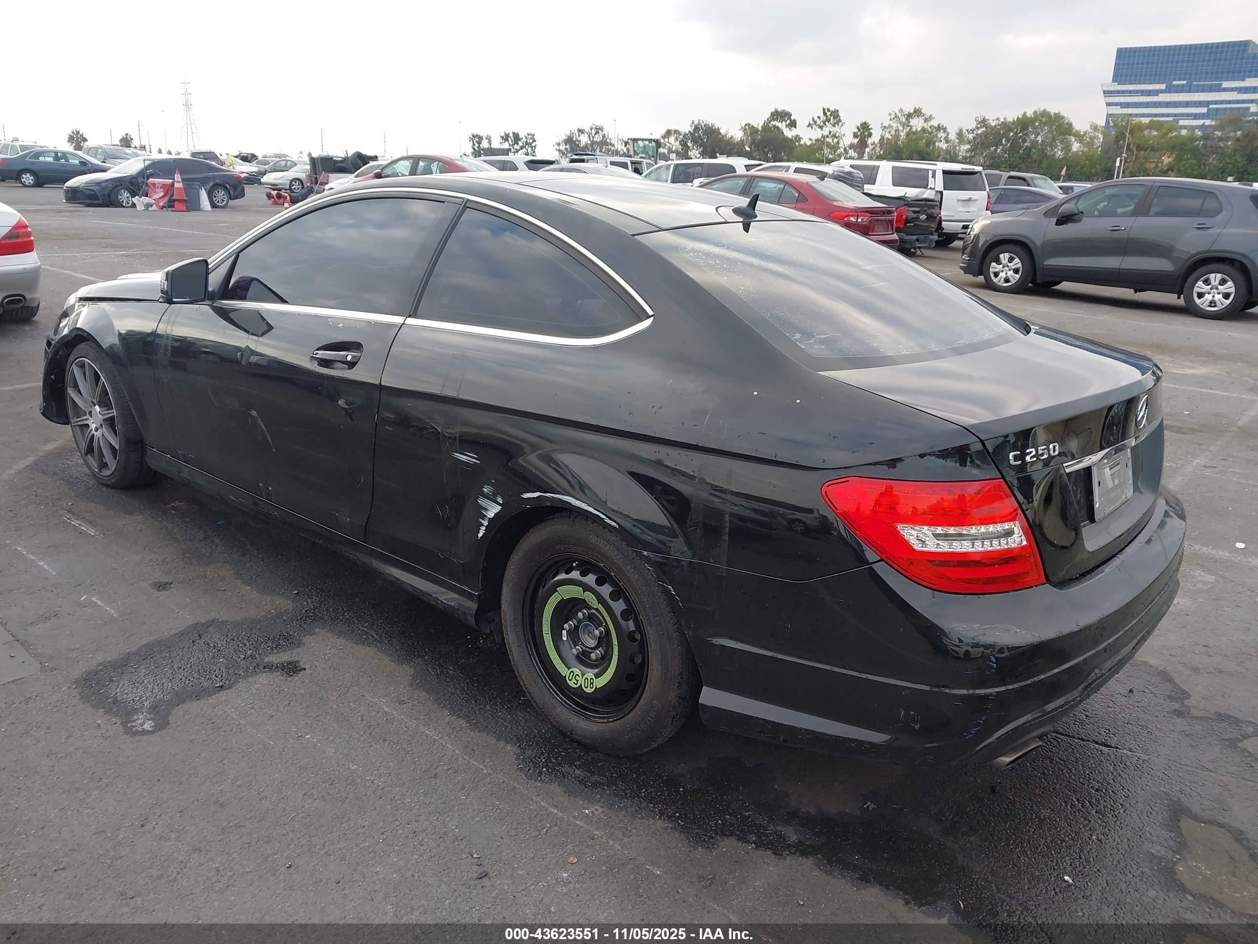 MERCEDES-BENZ C image 3