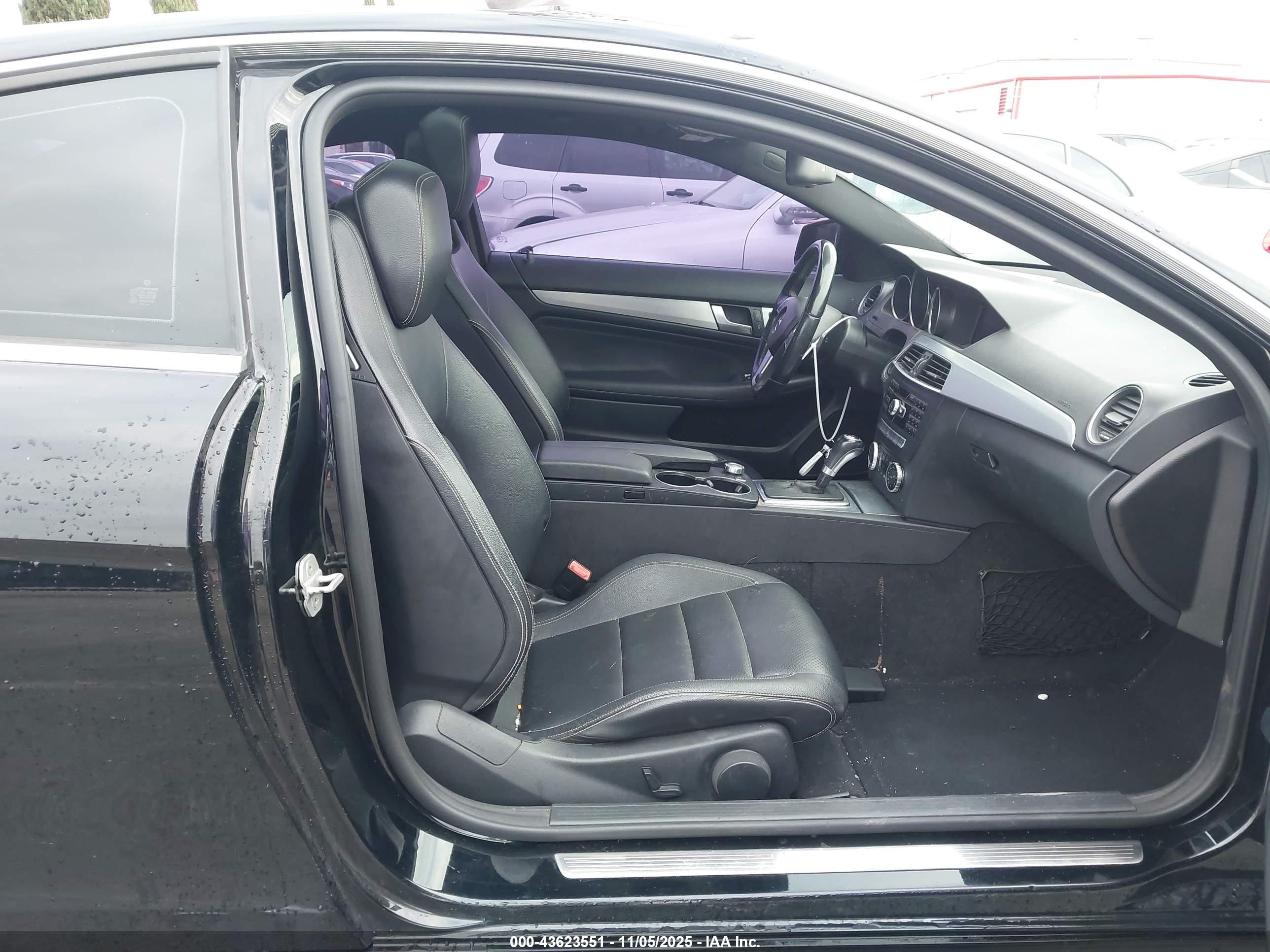 MERCEDES-BENZ C image 5