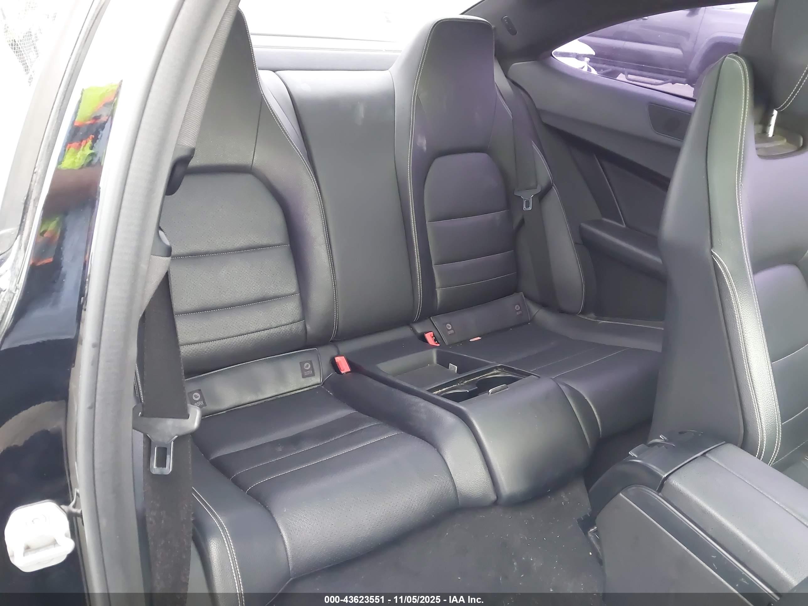 MERCEDES-BENZ C image 8