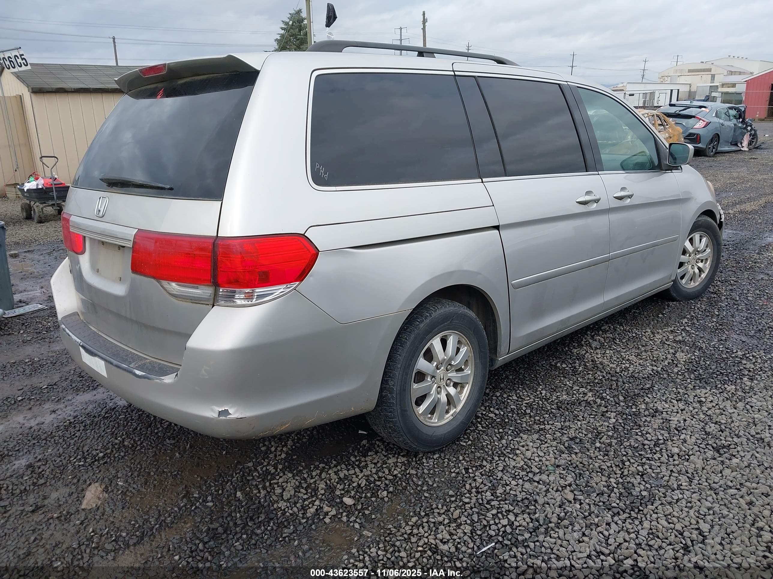 HONDA ODYSSEY image 4