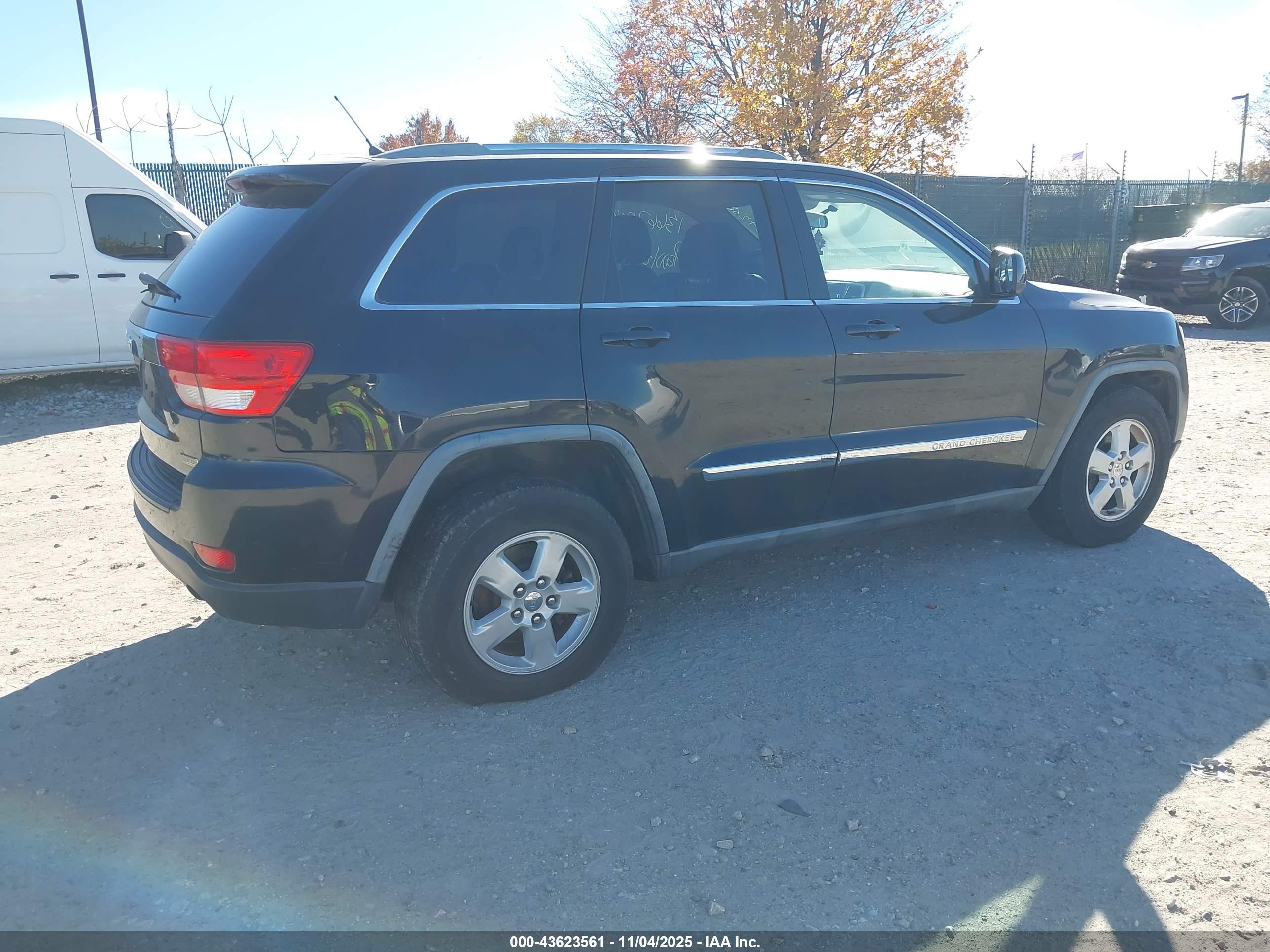 JEEP GRAND image 4