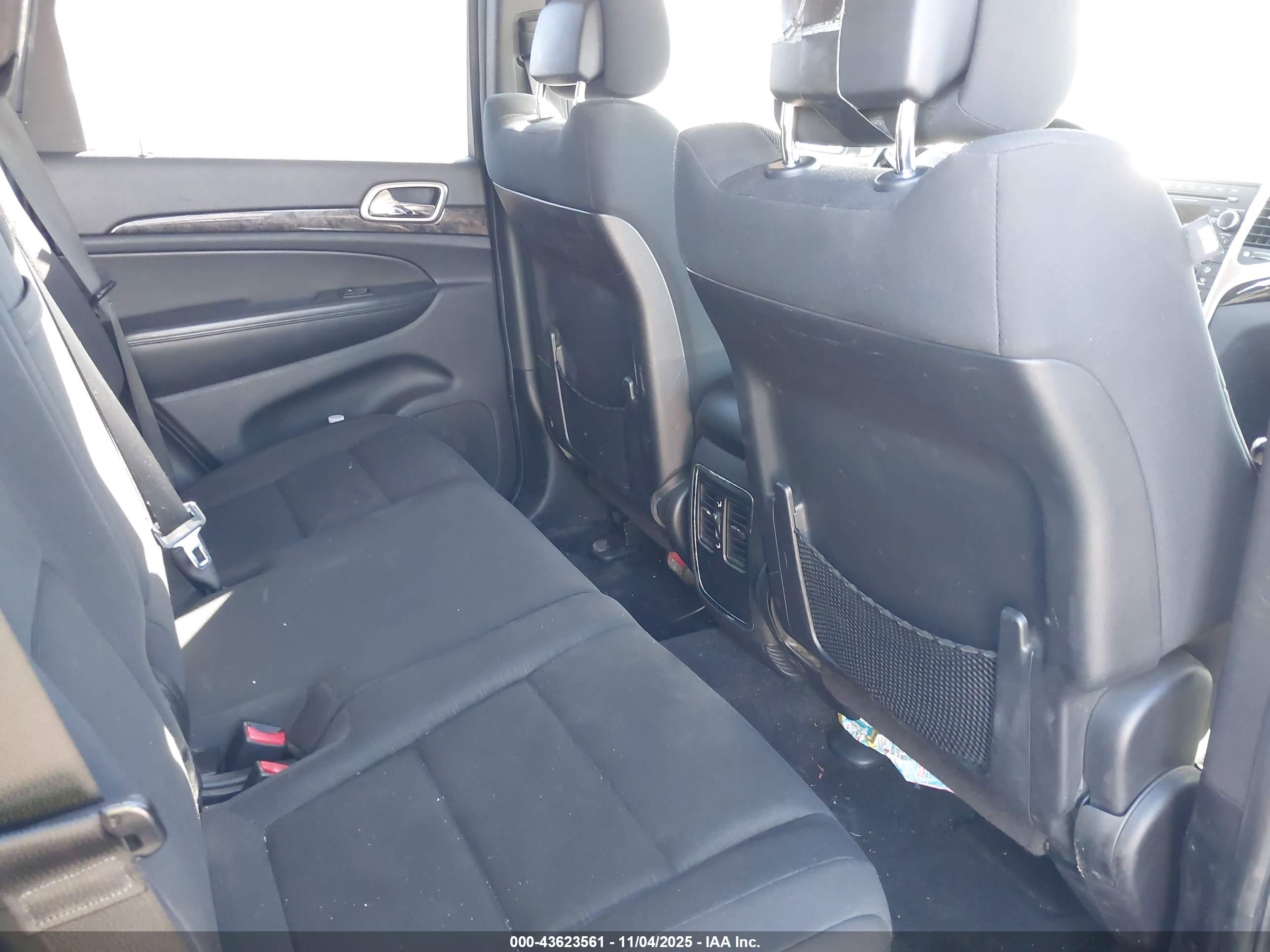 JEEP GRAND image 8