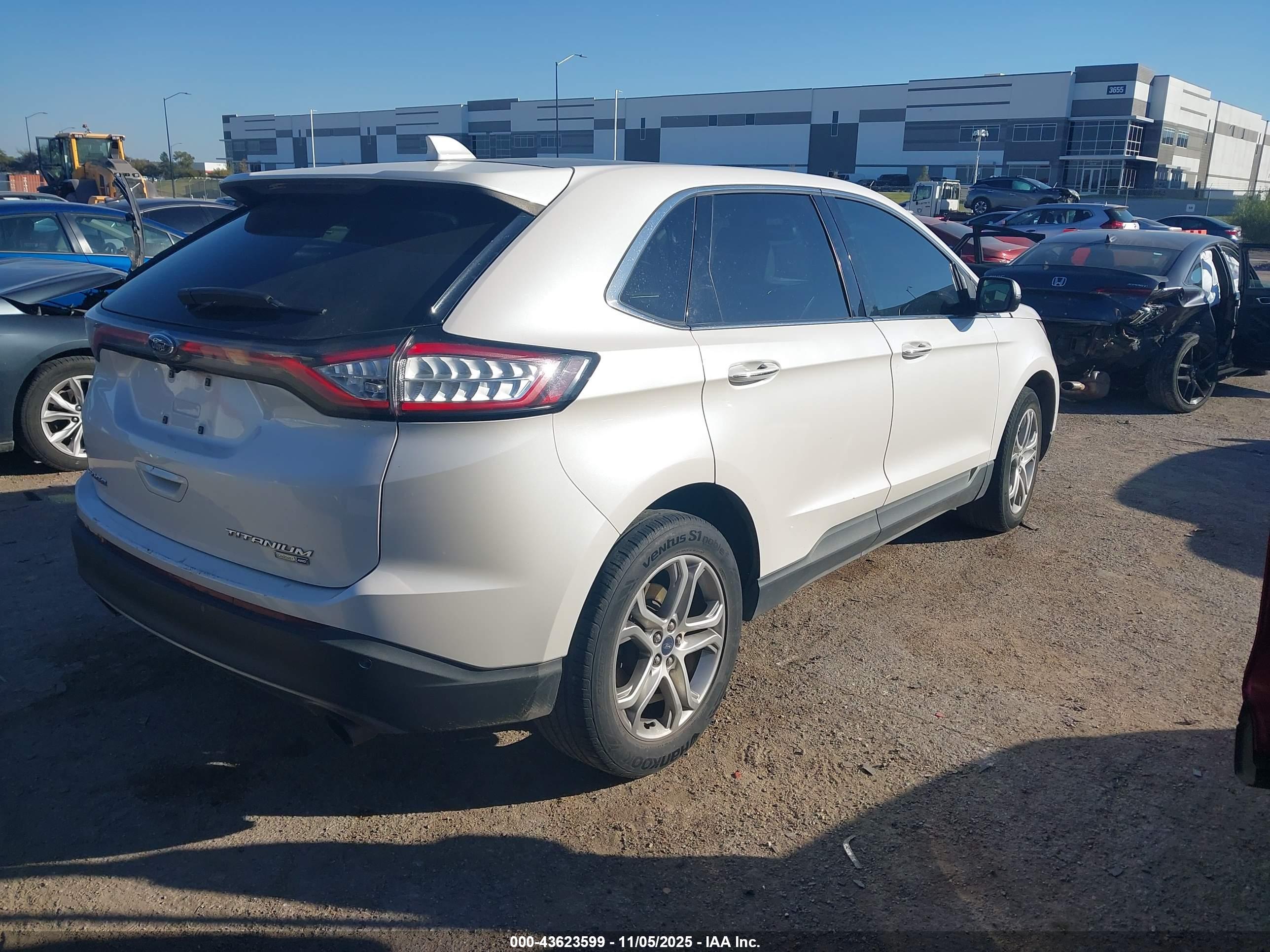 FORD EDGE image 4