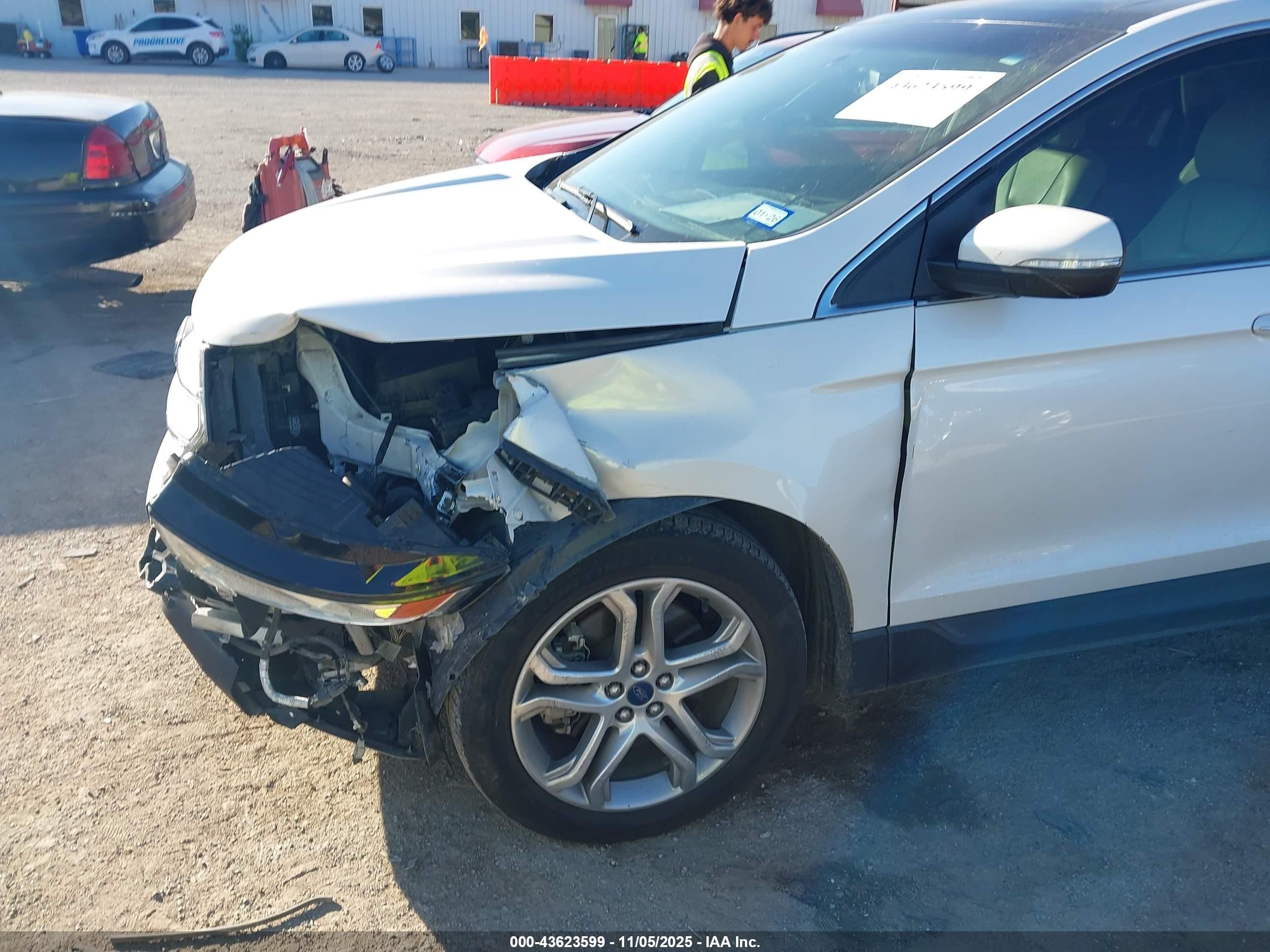 FORD EDGE image 6