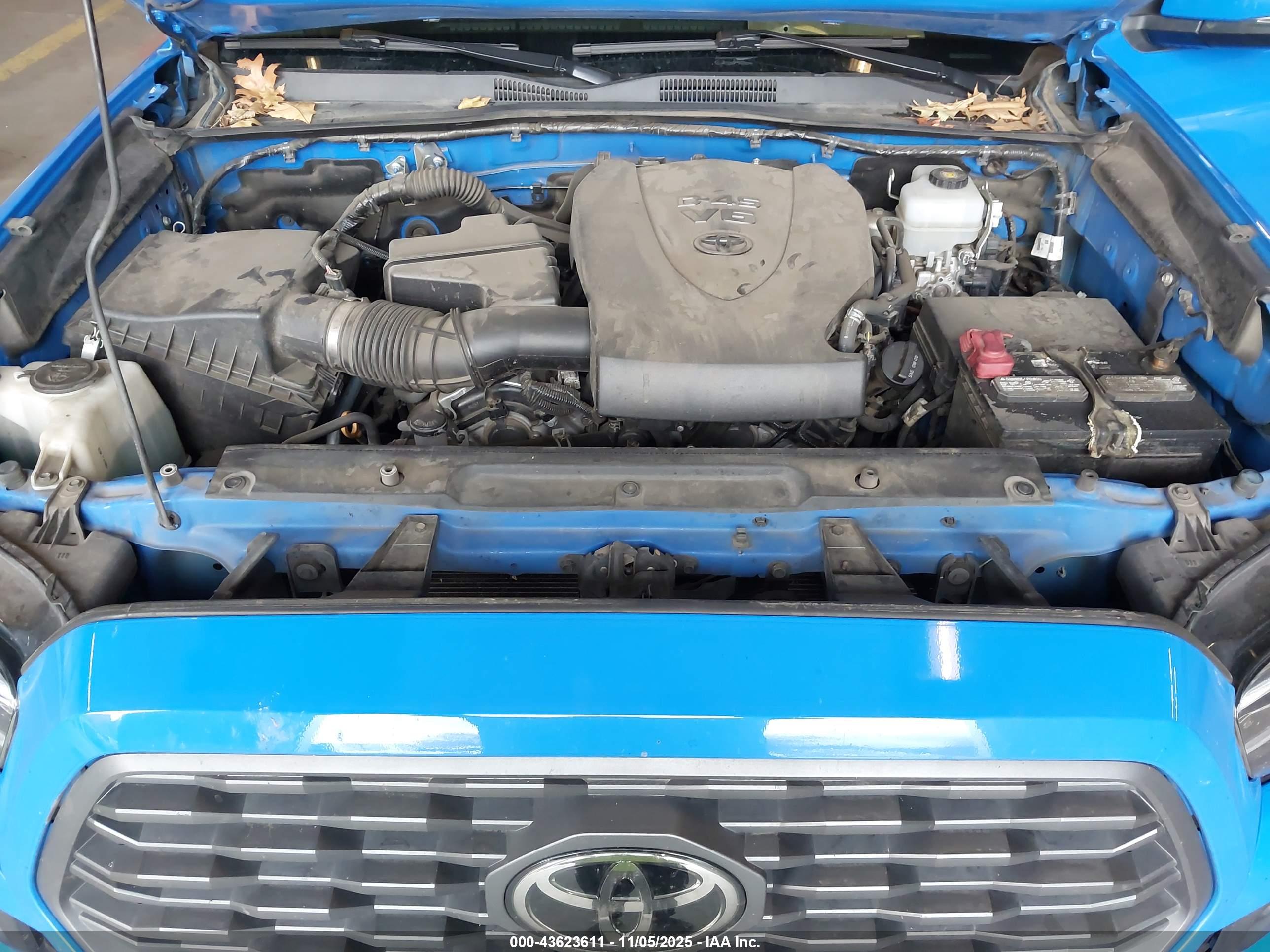 TOYOTA TACOMA image 10