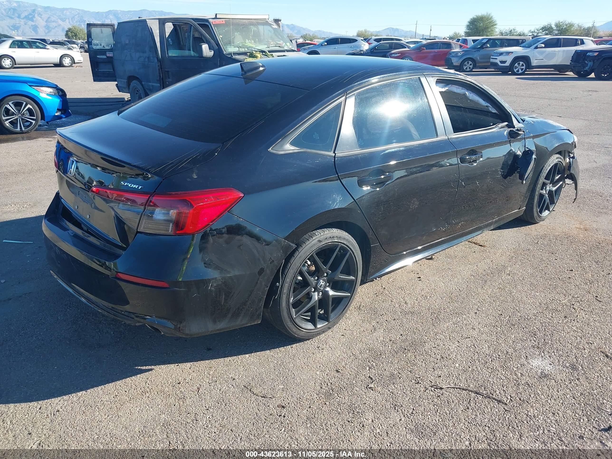 HONDA CIVIC image 4