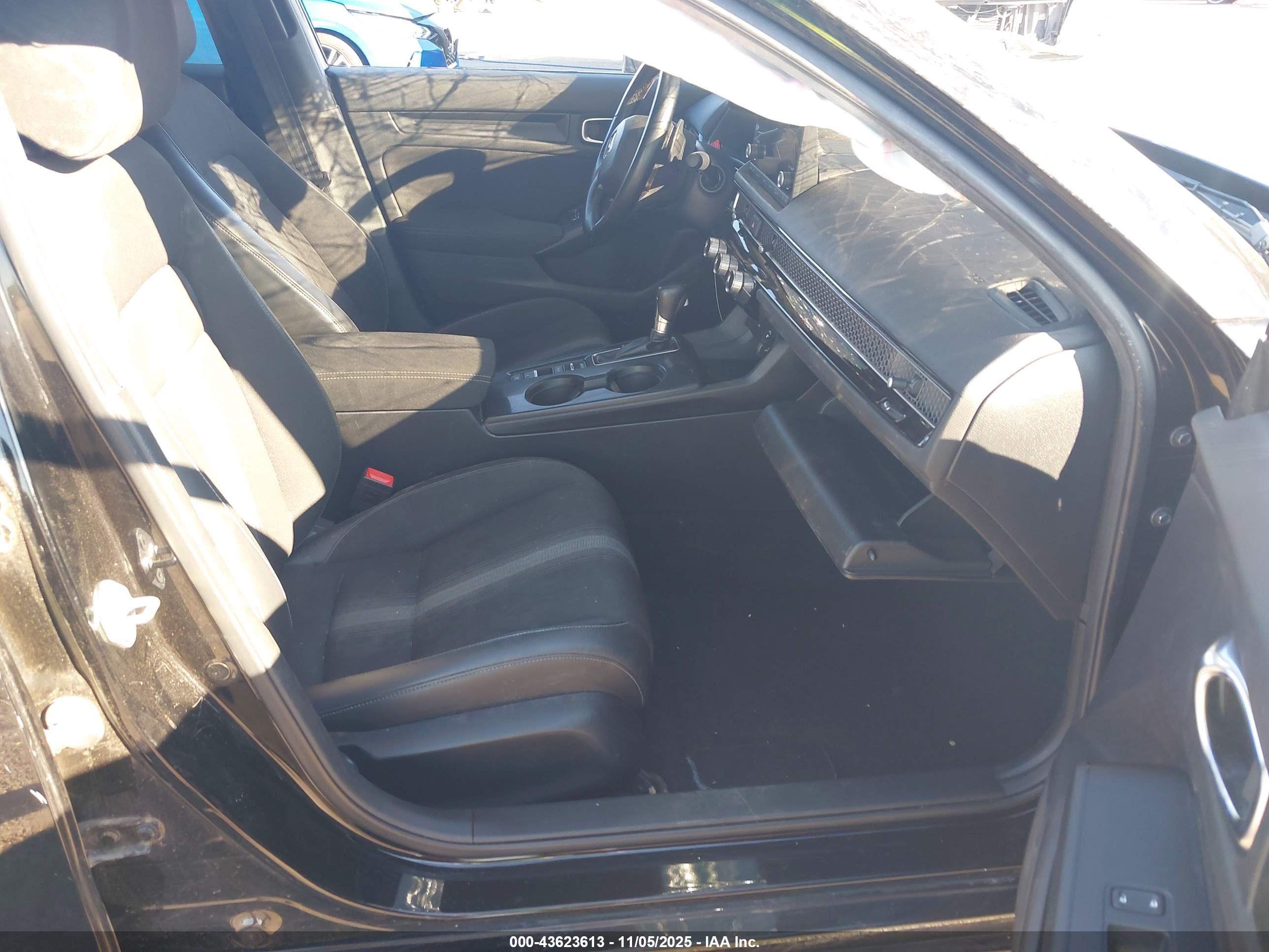 HONDA CIVIC image 5