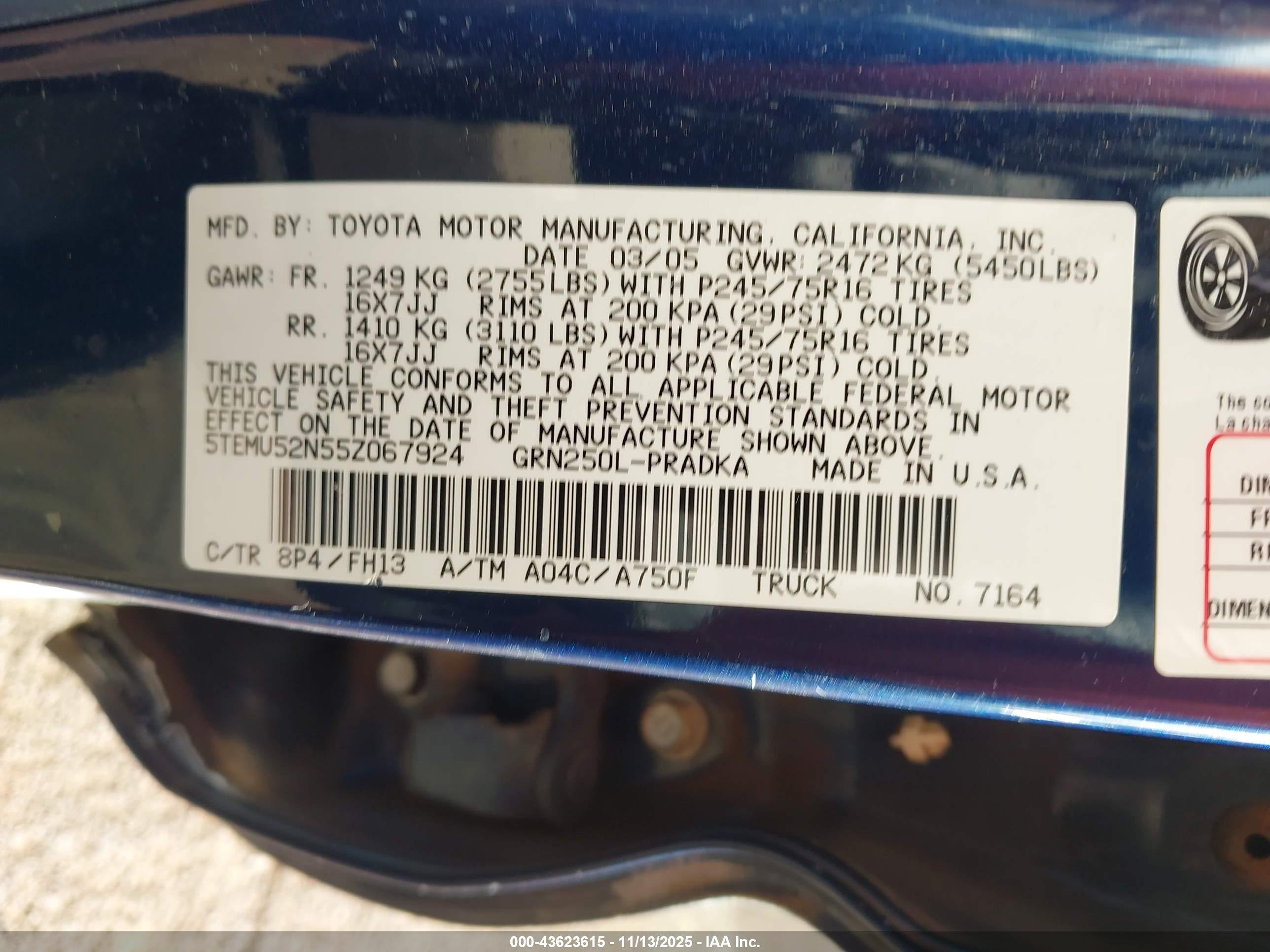 TOYOTA TACOMA image 9