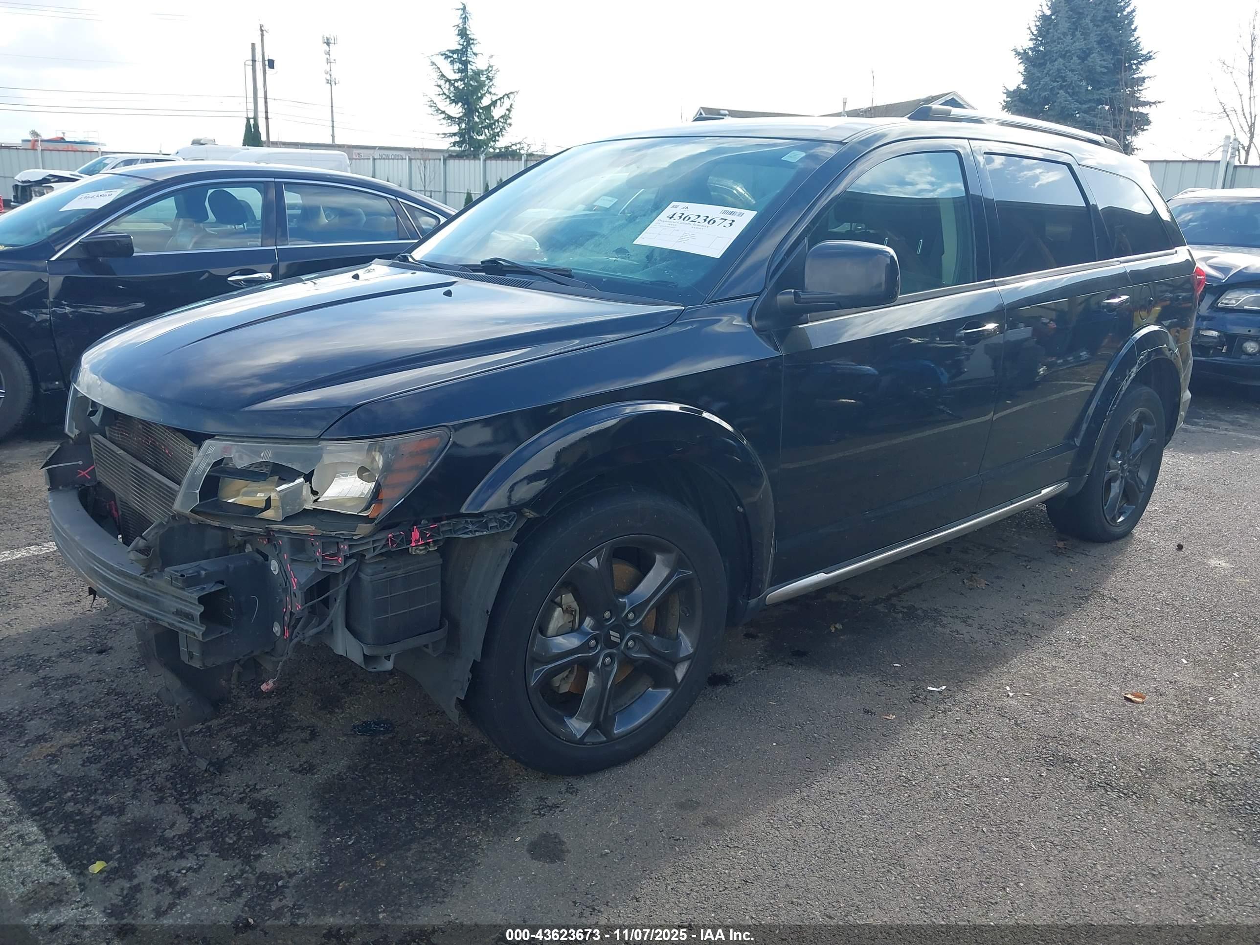 DODGE JOURNEY image 2