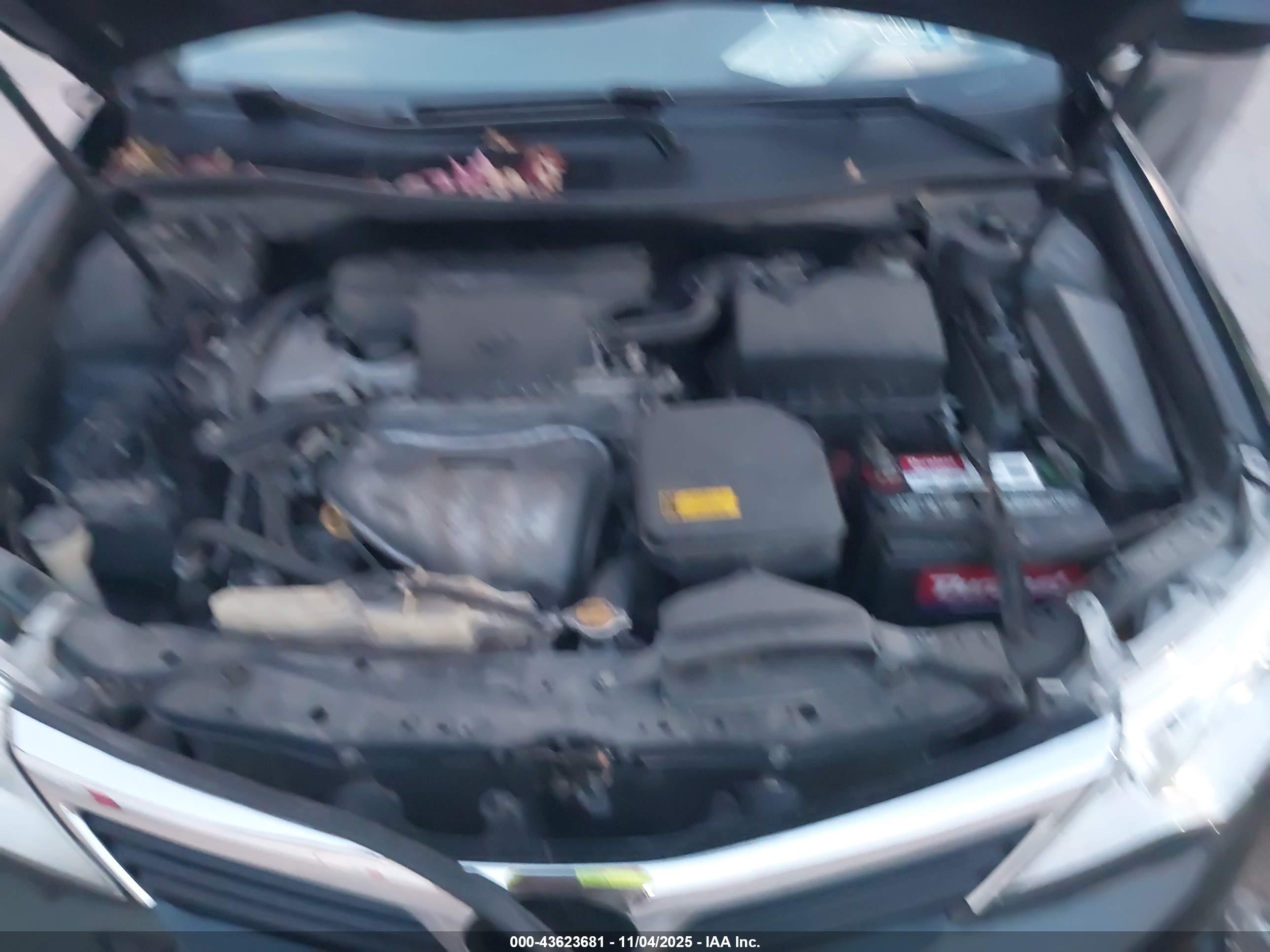 TOYOTA CAMRY image 10
