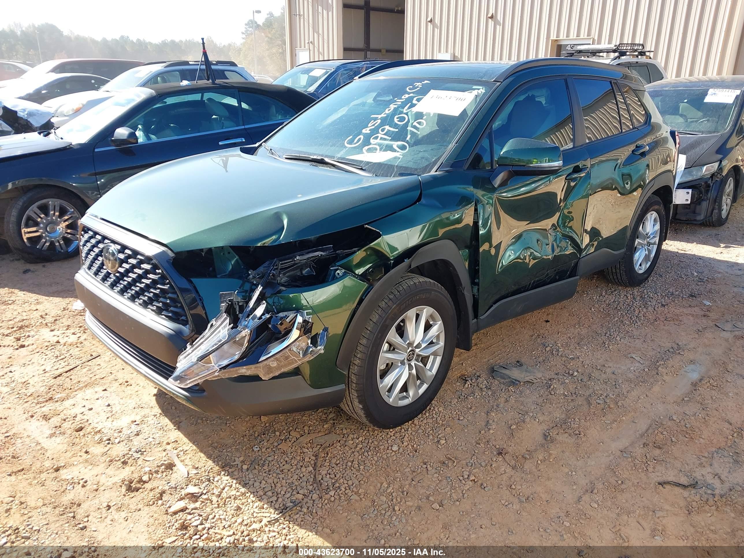 TOYOTA COROLLA image 2