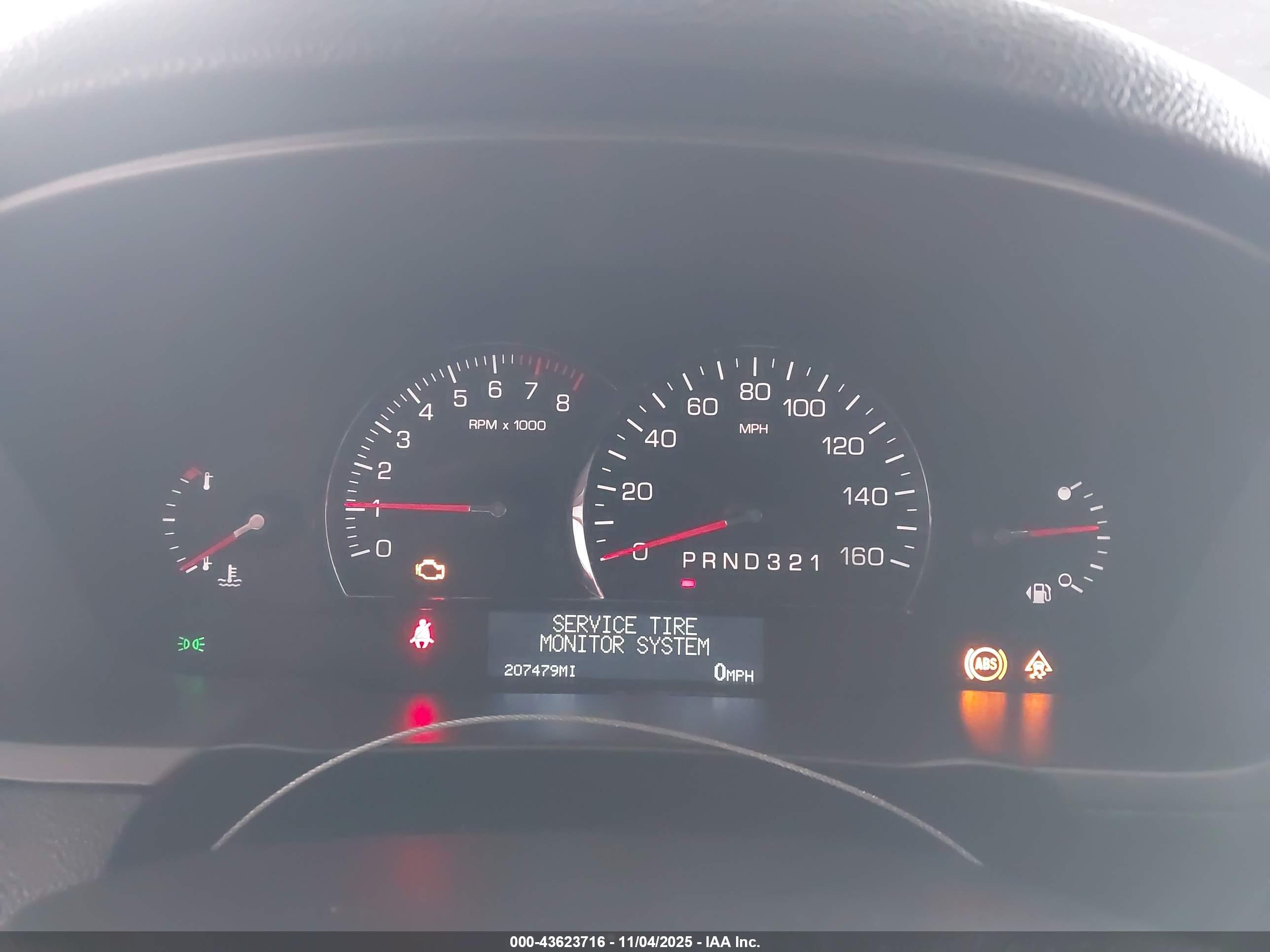 CADILLAC DTS image 7