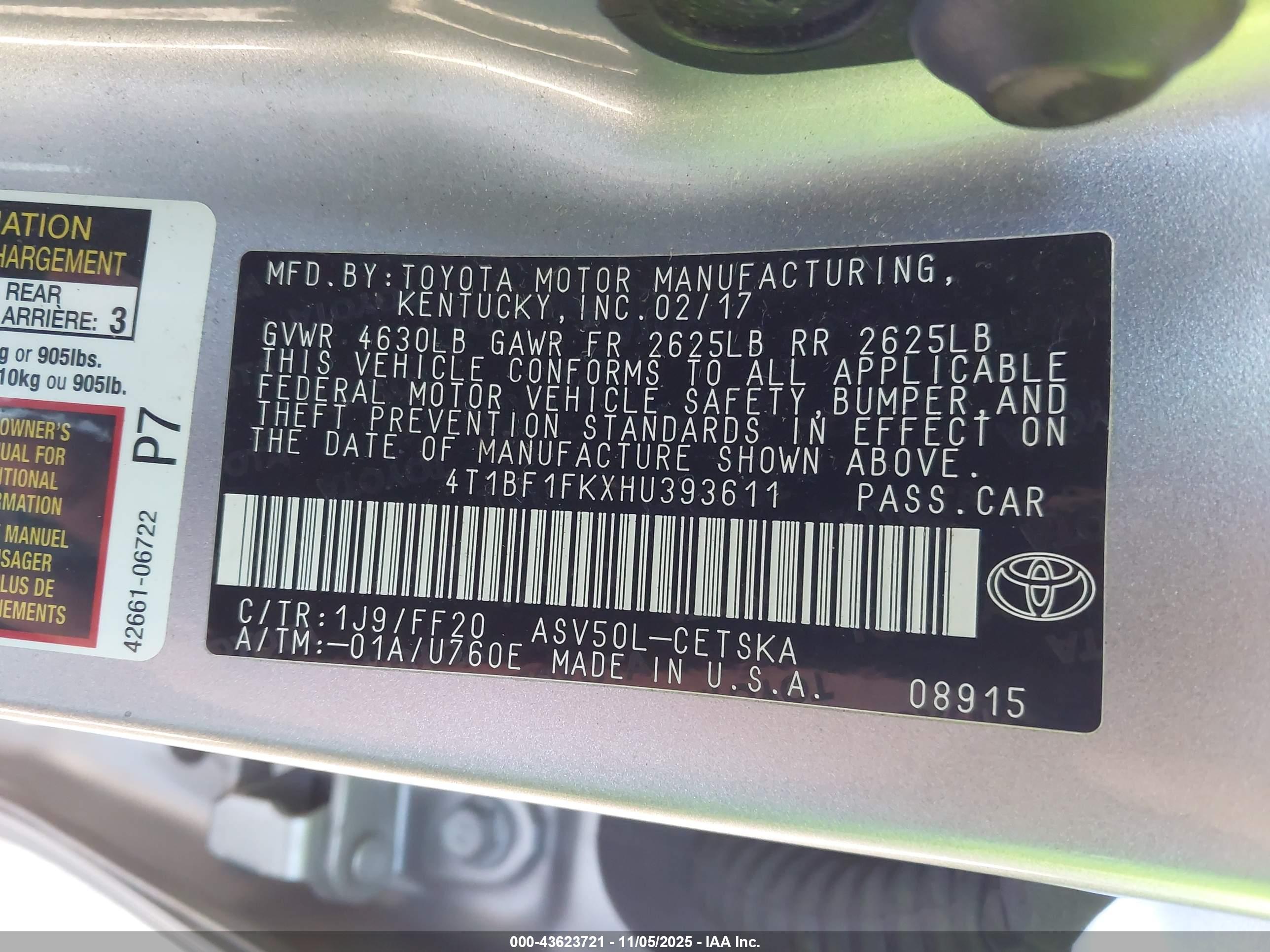 TOYOTA CAMRY image 9