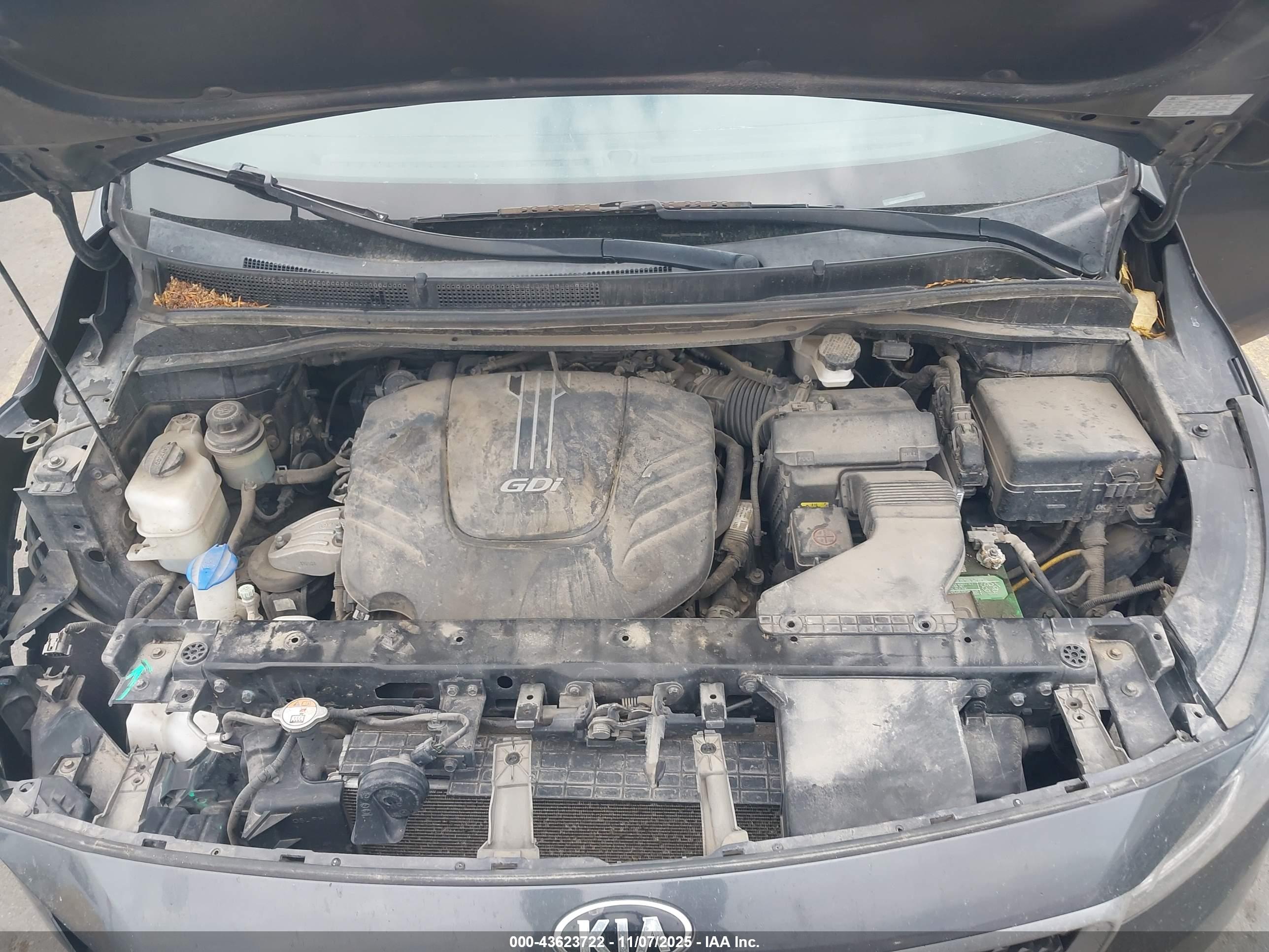 KIA SEDONA image 10