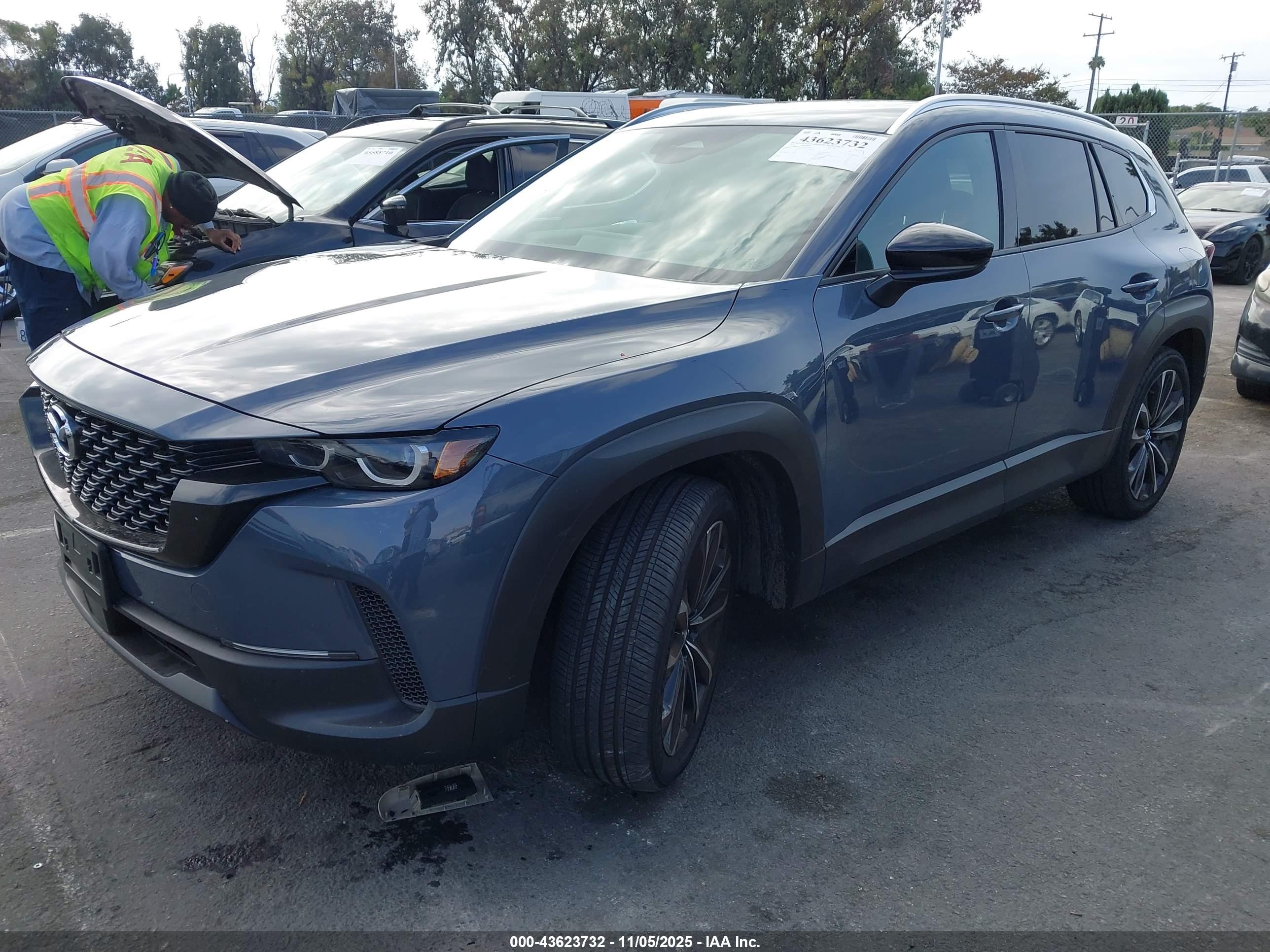 MAZDA CX-50 image 2