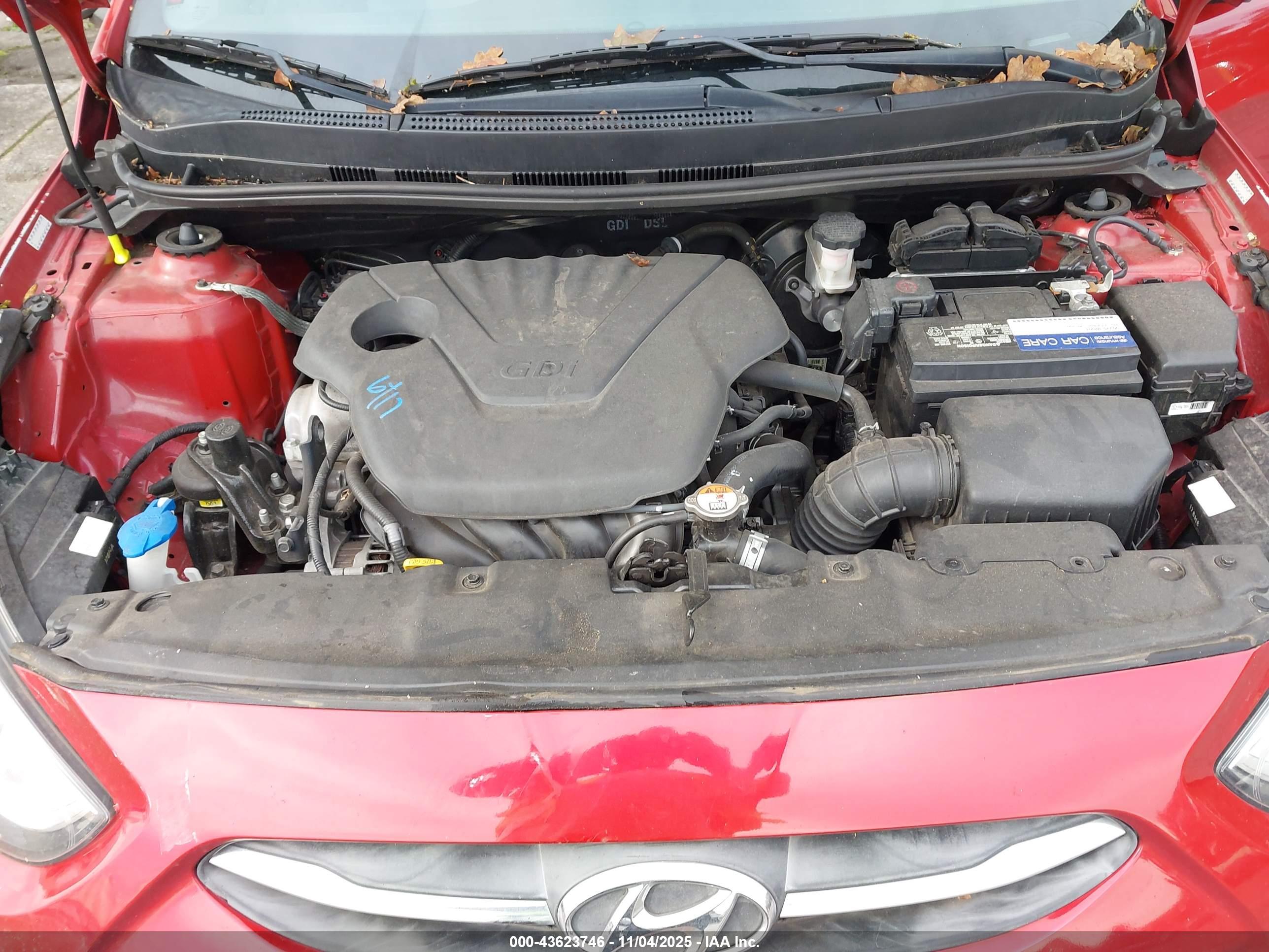 HYUNDAI ACCENT image 10