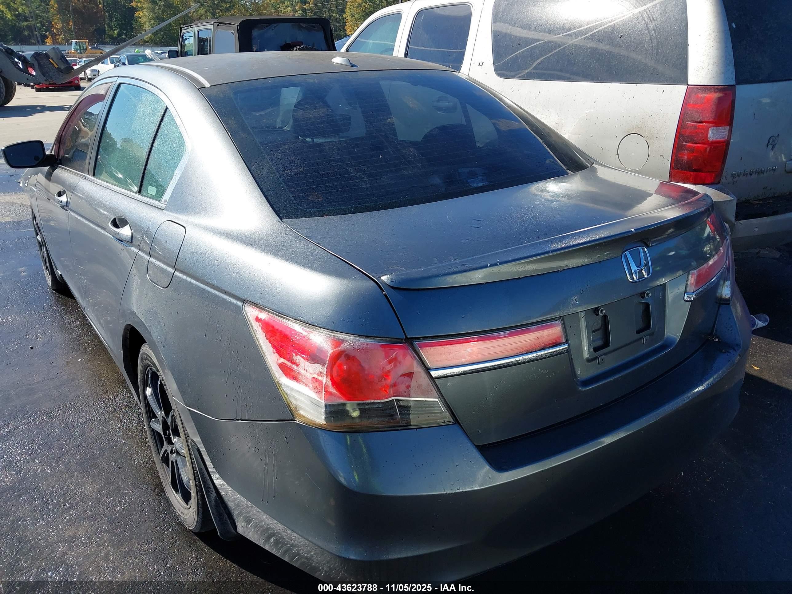 HONDA ACCORD image 3