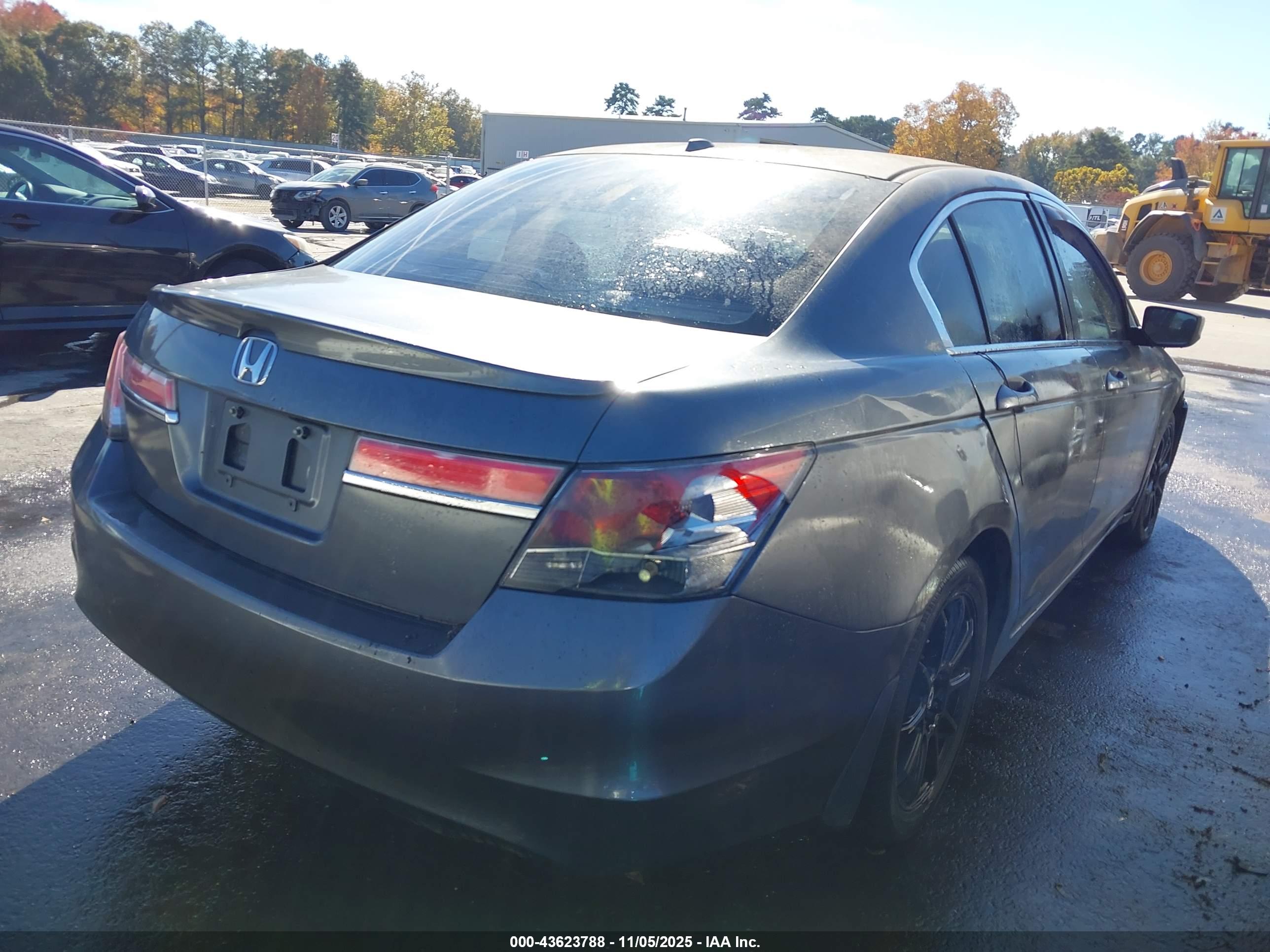HONDA ACCORD image 4